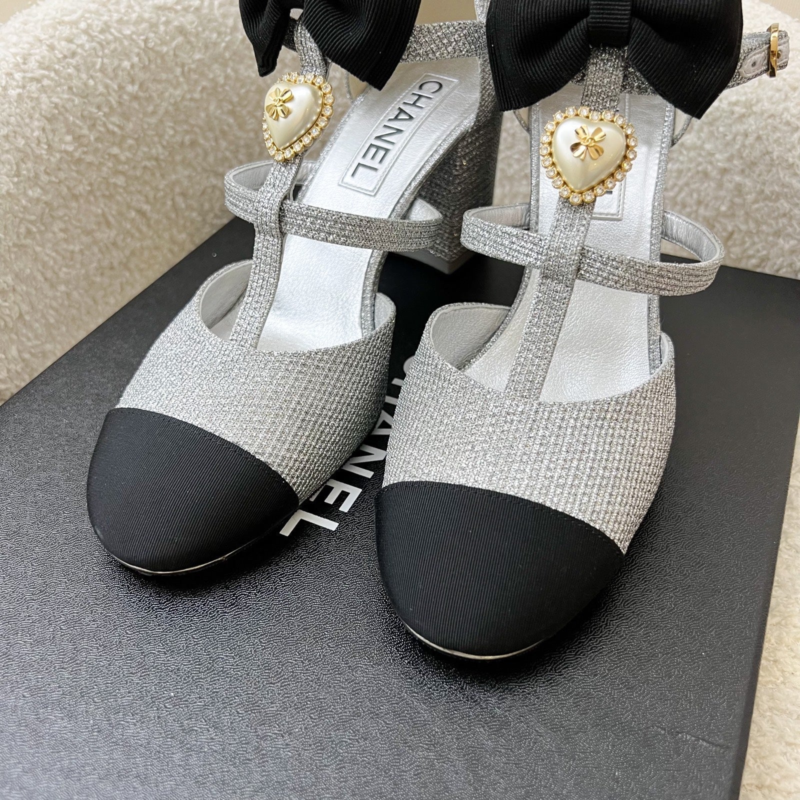 Chanel Mary Jane Chunky Heels in Silver Fabric and Black Grosgrain Sz 38 for Women