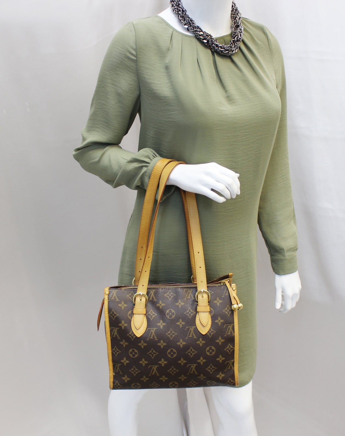 Louis Shoulder Bag Popincourt Haut Monogram