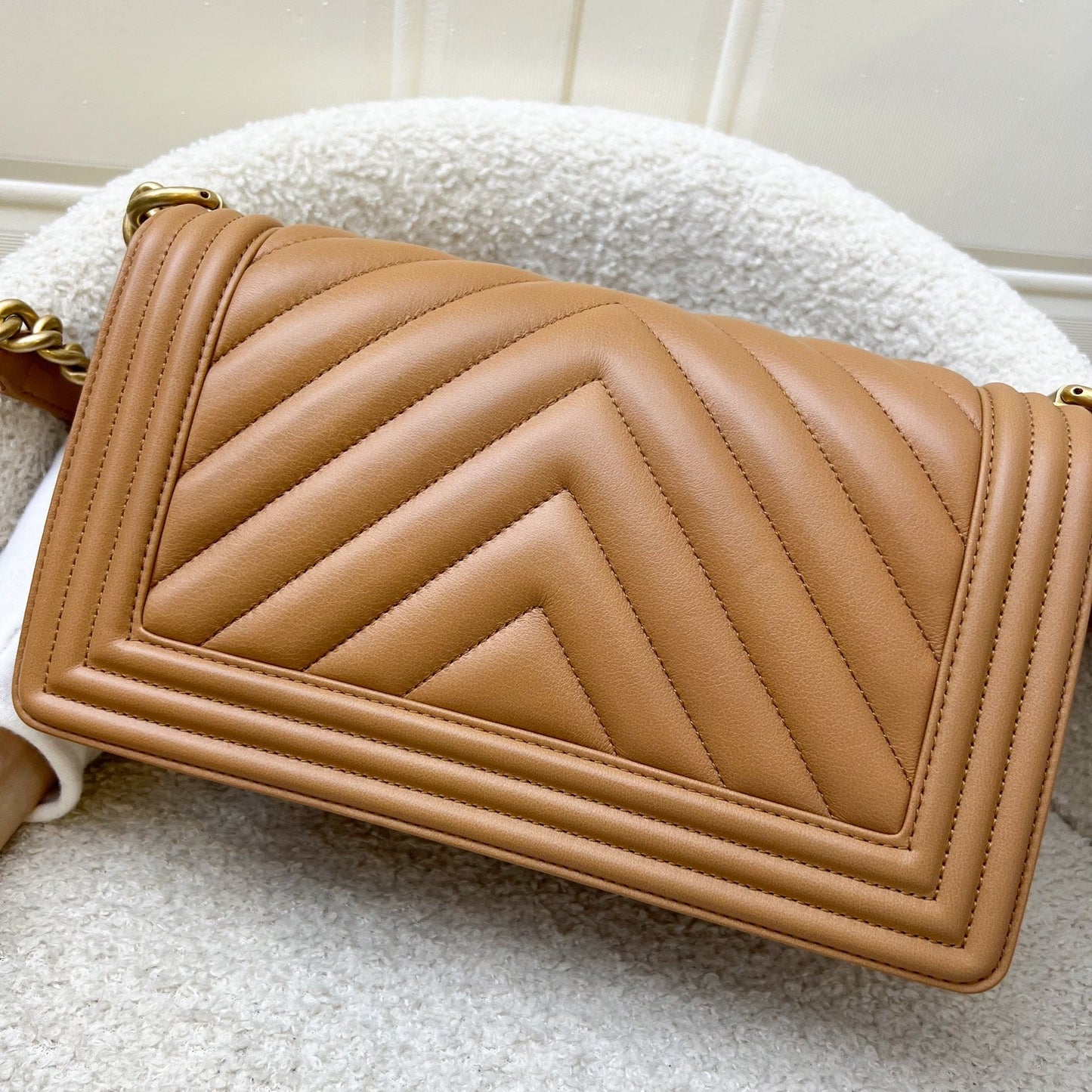Chanel Medium 25CM Boy Flap in Chevron Quilted Caramel Lambskin and Aghw ( ) Handbag