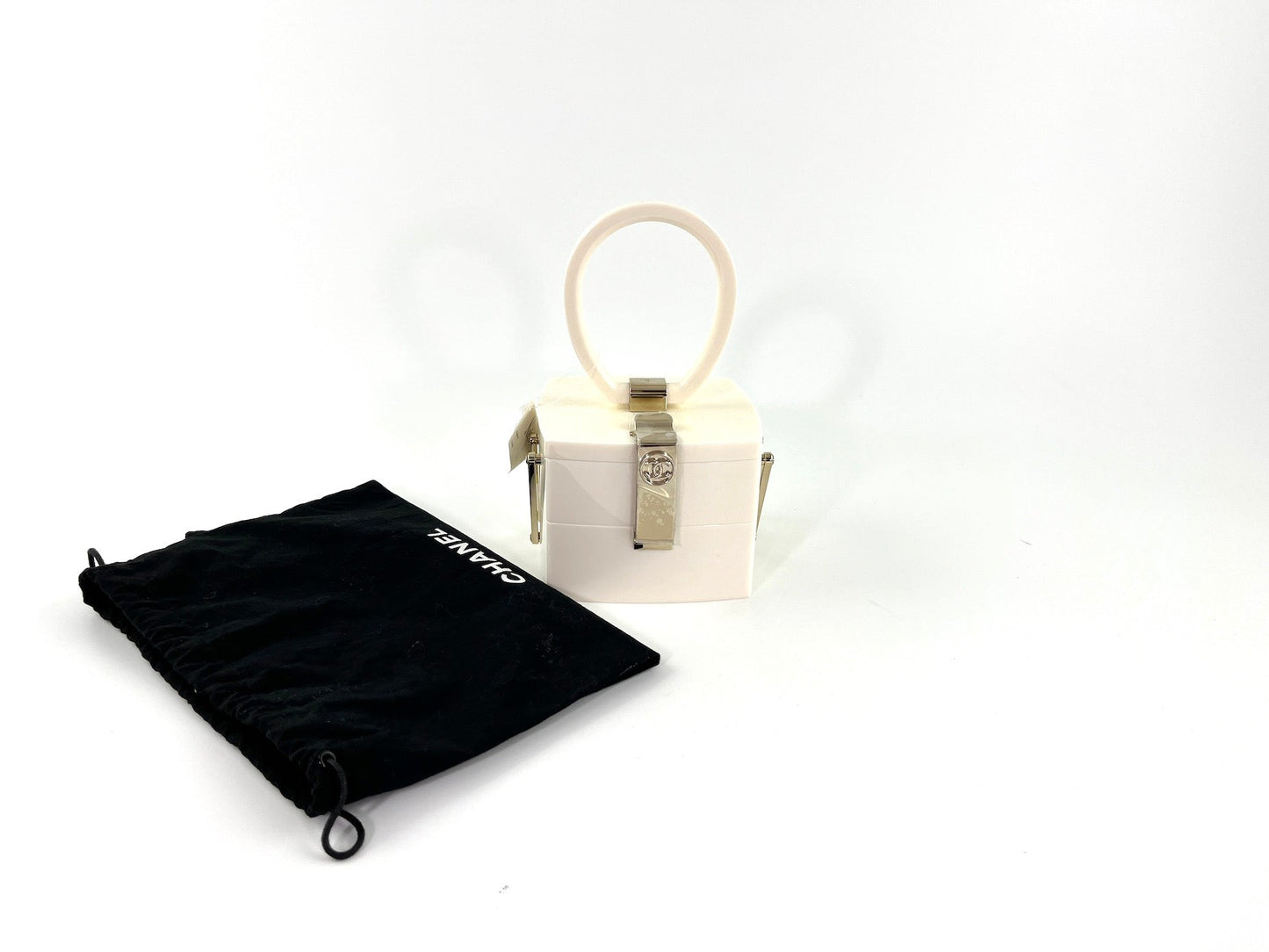 New CHANEL Minaudière Limited Edition 2017 Lucite Vanity Case With