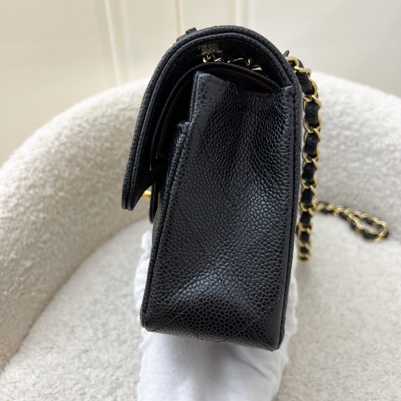 Chanel Small Classic Flap Cf in Black Caviar and Ghw ( ) Handbag