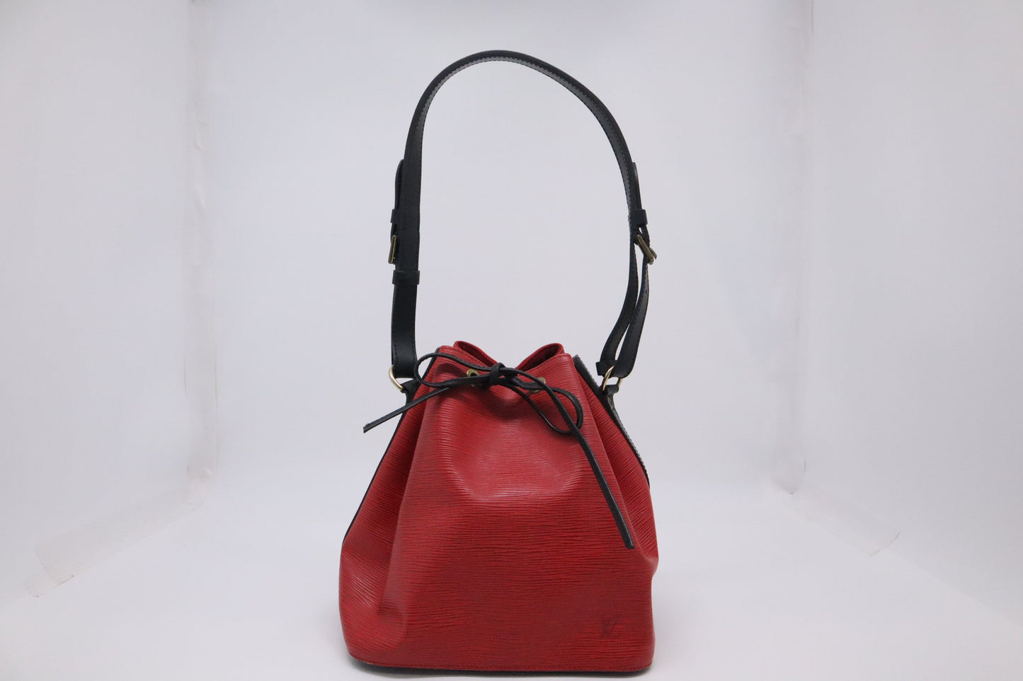 Louis Vuitton Noe Epi Leather Black Red Handbag