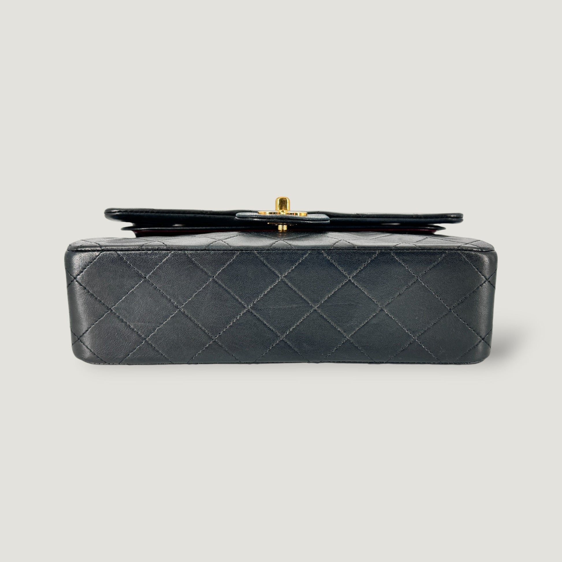 CHANEL CLASSIC SMALL BAG