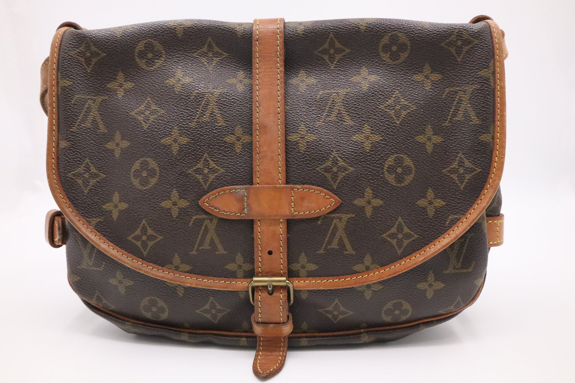 Louis Vuitton Saumur 30 Monogram Canvas Handbag Monogram Canvas