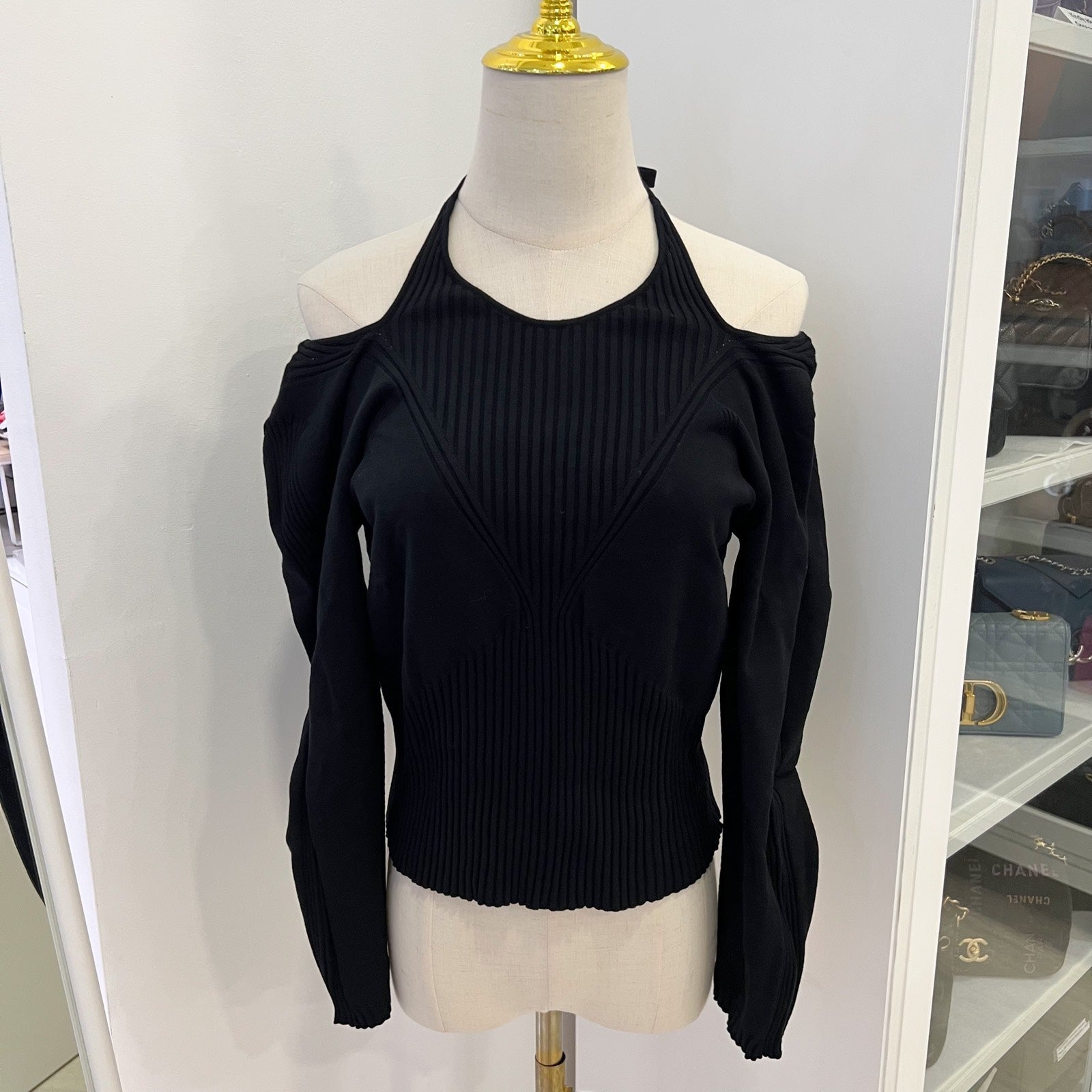 Chanel 24B Long Sleeves Open Back Blo / Top in Black Viscose and Polyester ( ) Handbag