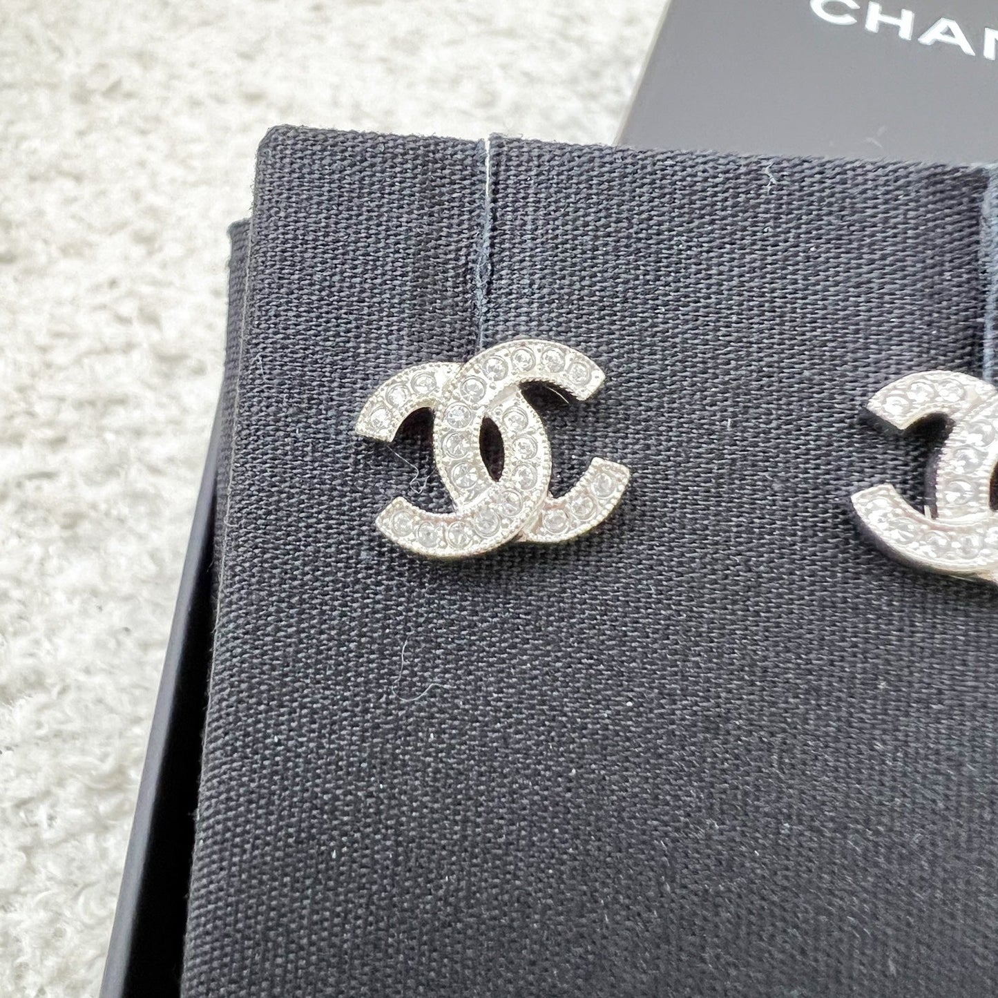 Chanel Classic CC Logo Small Earrings with Crystals in Shw ( )