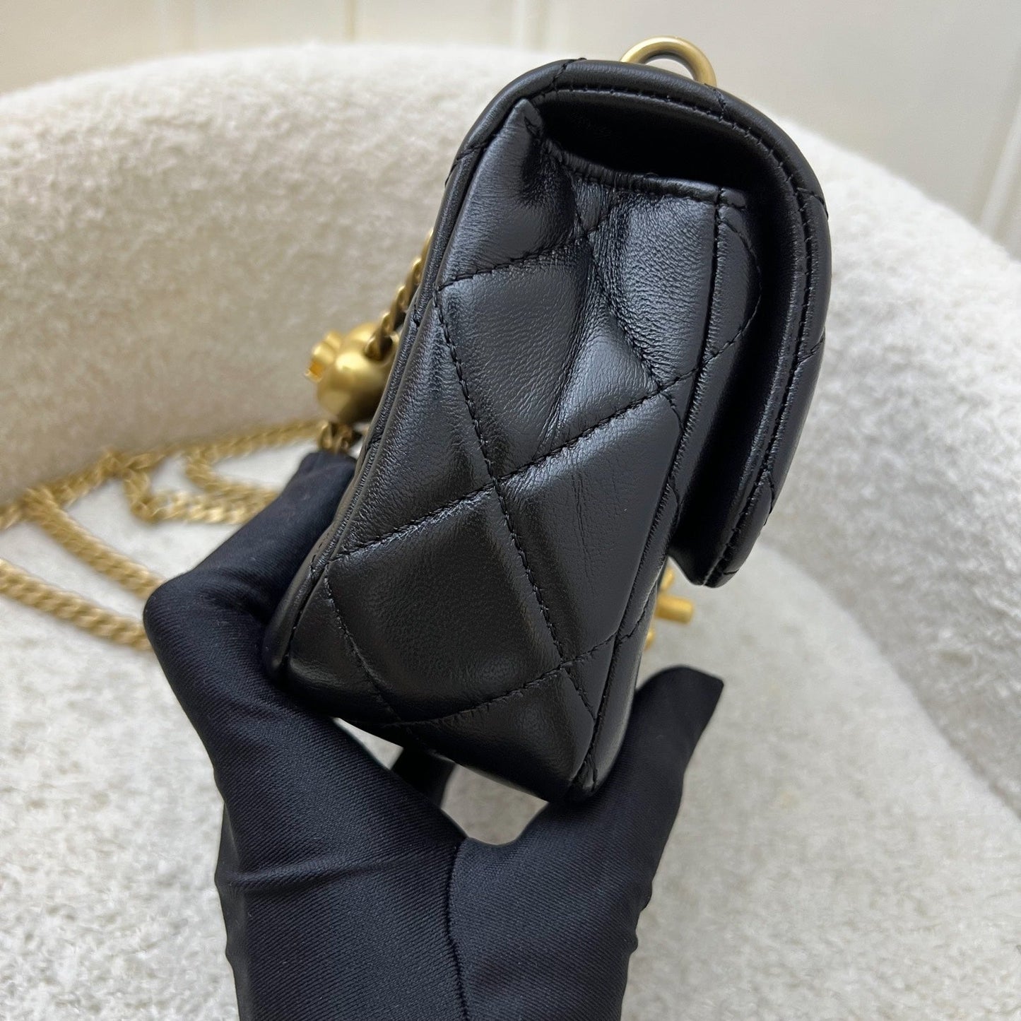Chanel Heart Adjustable Chain Mini Flap Bag in Black Lambskin and Aghw ( )