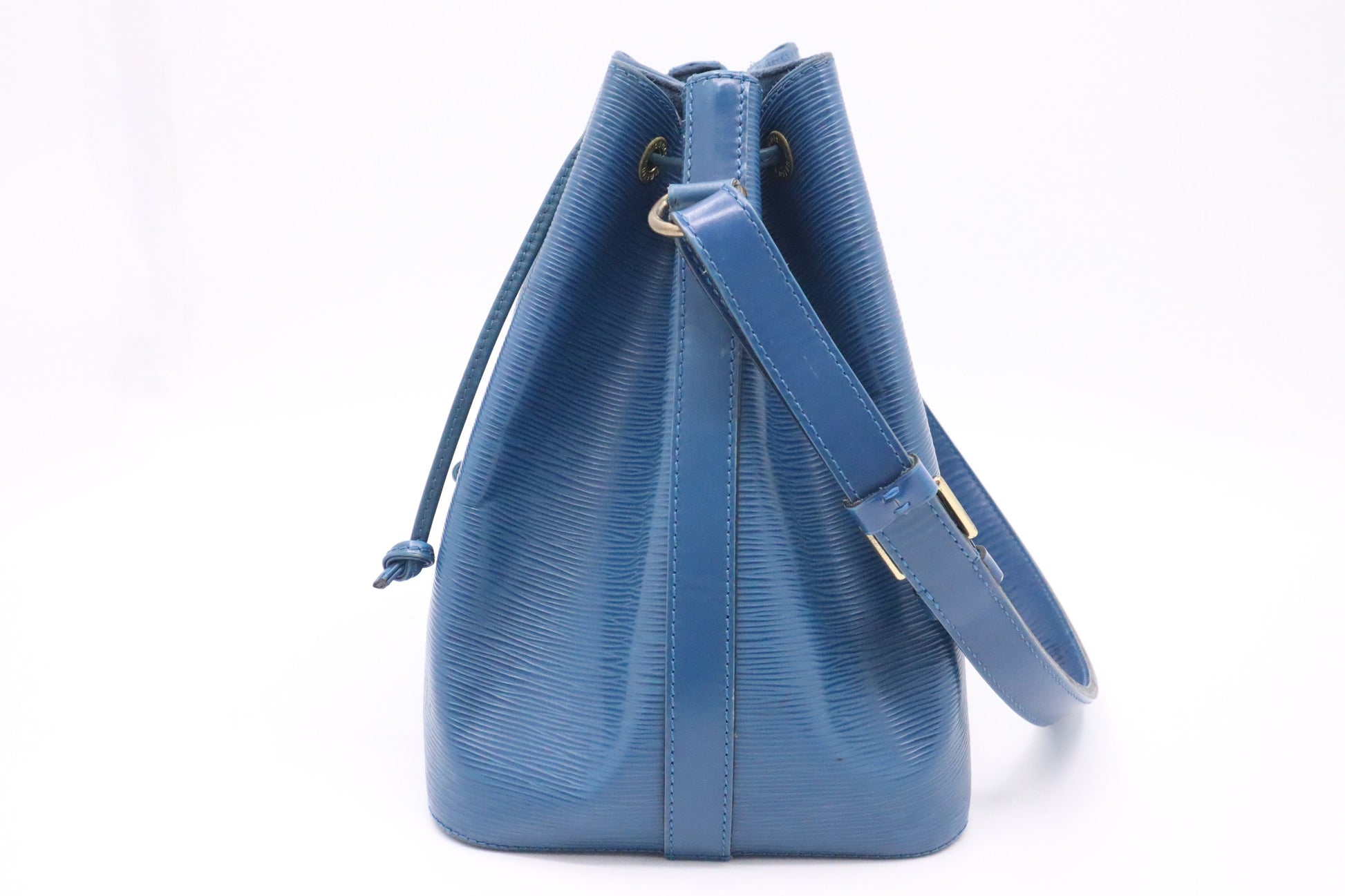 Louis Vuitton Petit Noe Epi Leather Blue Handbag Blue Leather