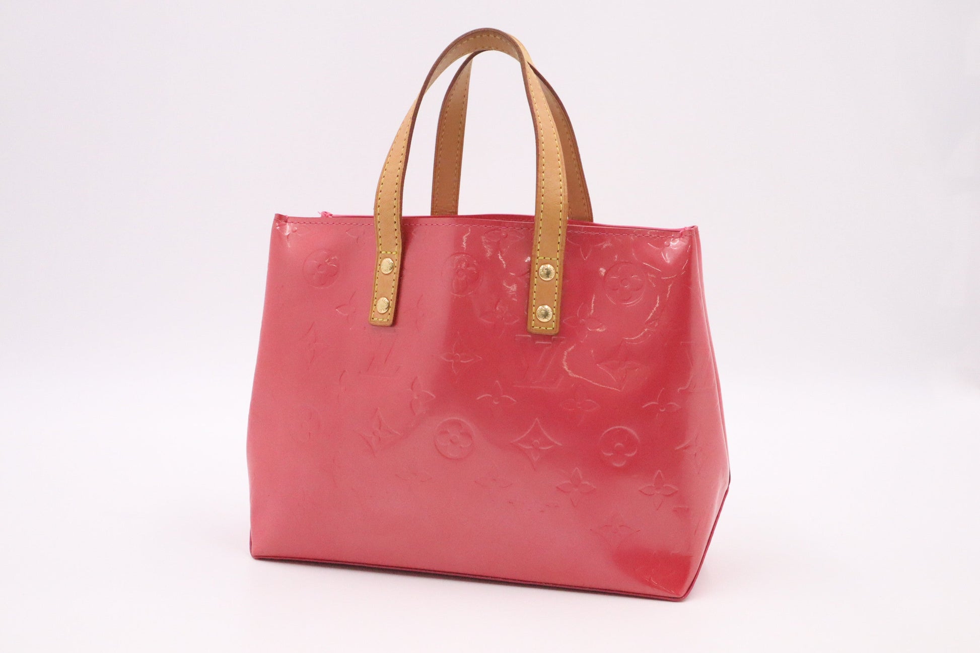 Louis Vuitton Reade Framboise PM Leather Vernis Handbag