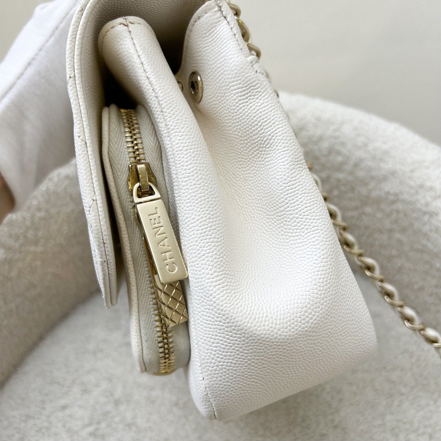 Chanel Medium Business Affinity in White Caviar and LGHW