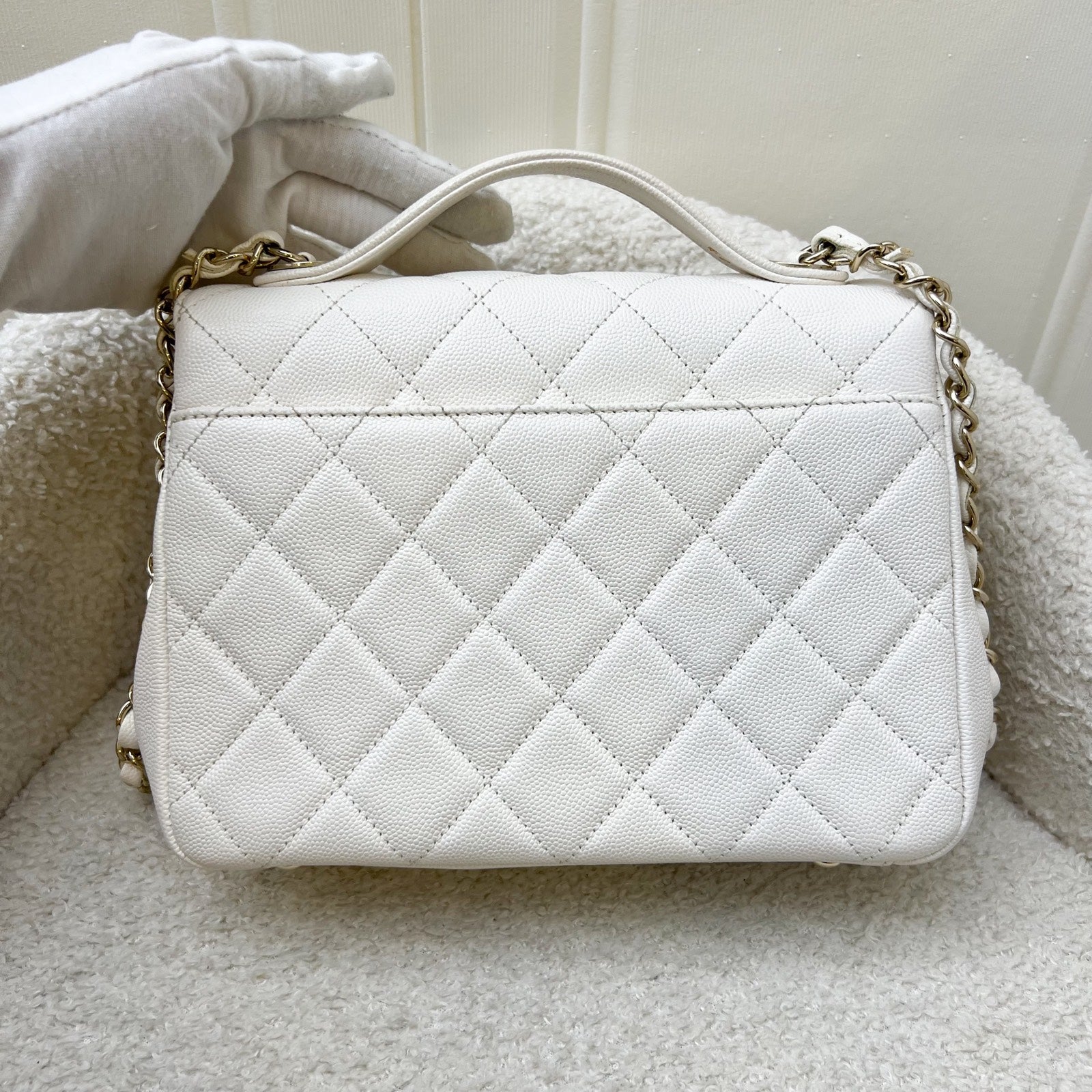 Chanel Medium Business Affinity in White Caviar and Lghw Handbag