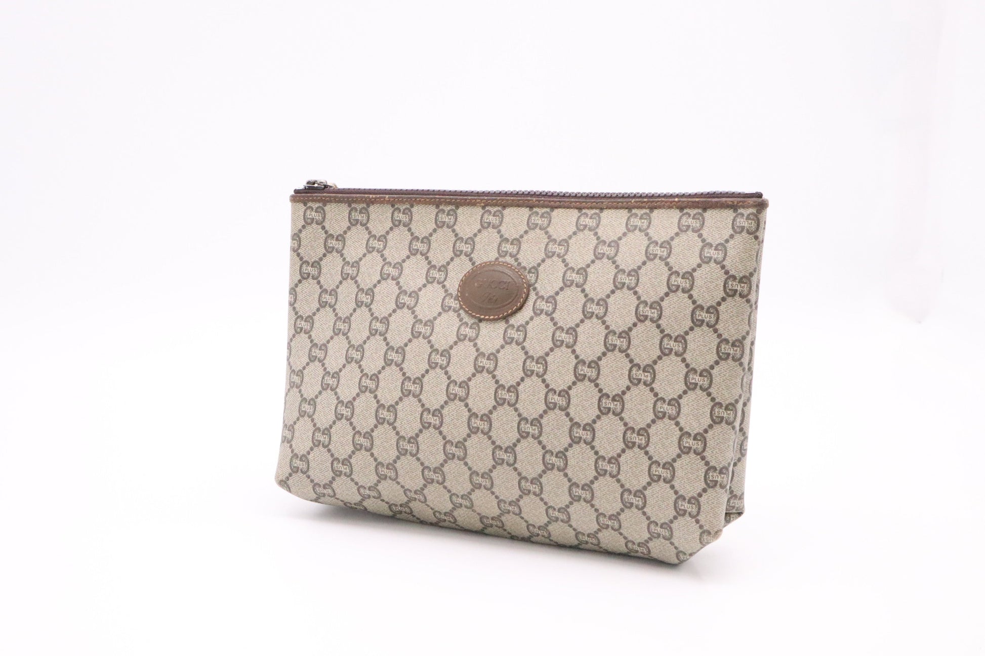 Gucci Plus GG Supreme Canvas Clutch Bag