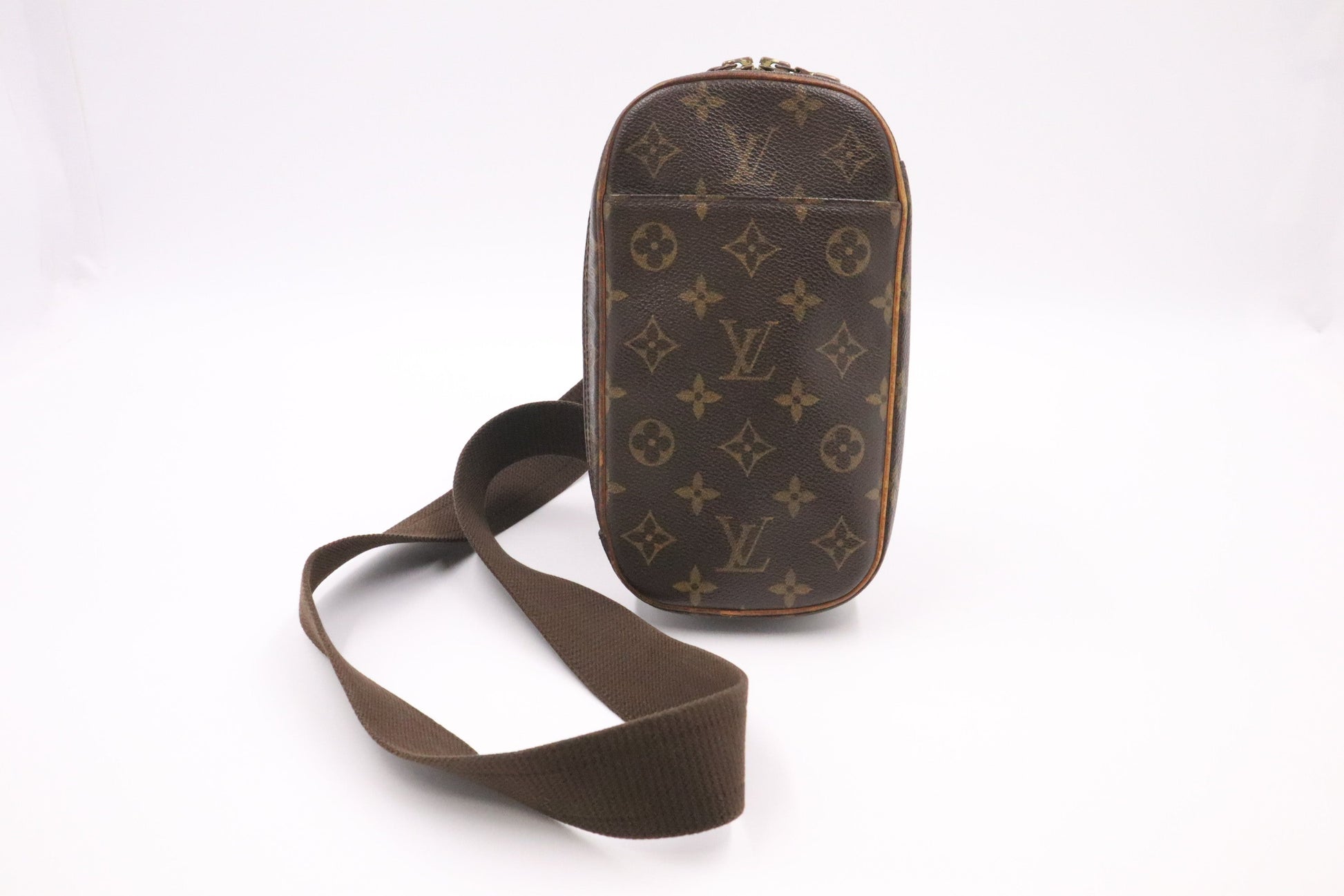 Louis Vuitton Pochette Gange Monogram Canvas Clutch Bag Monogram Canvas