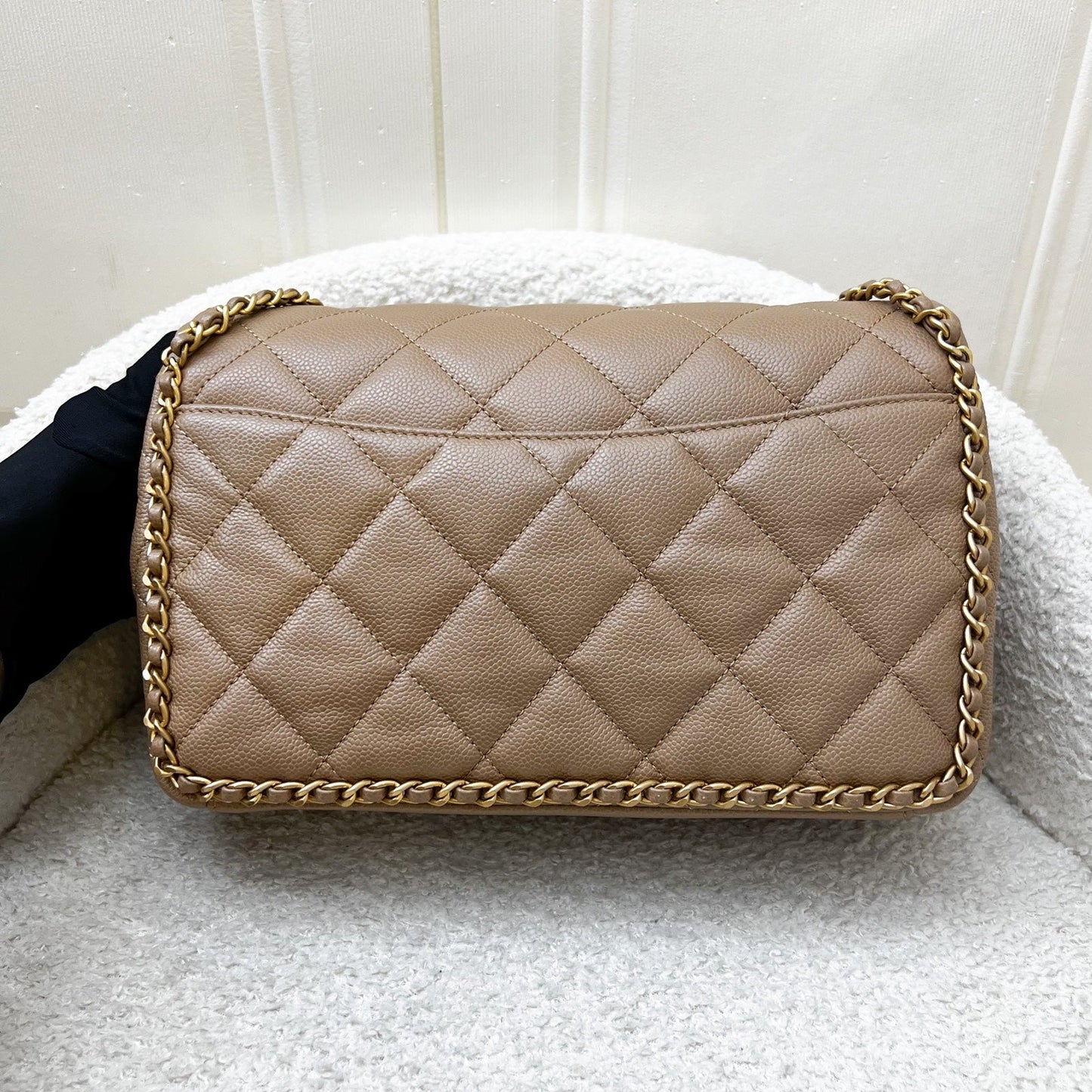 Chanel 22B Never Ending Chain Flap in Milk Tea Beige Caviar and Aghw ( ) Handbag