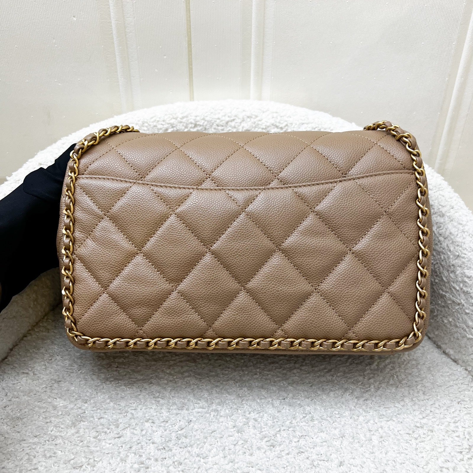 Chanel 22B Never Ending Chain Flap in Milk Tea Beige Caviar and Aghw ( ) Handbag