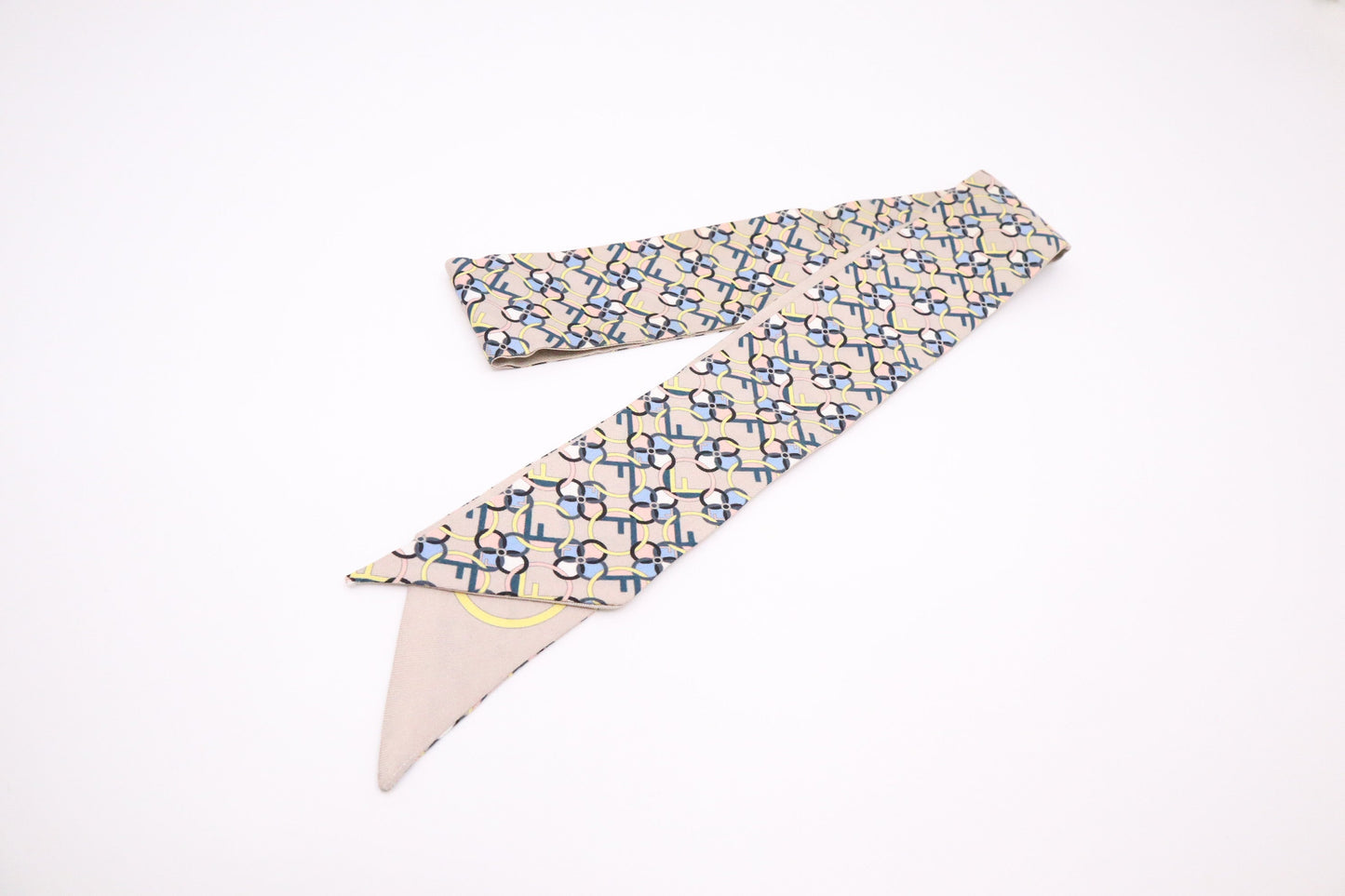 Fendi Twilly In Silk Handbag Beige Multicolor Scarf