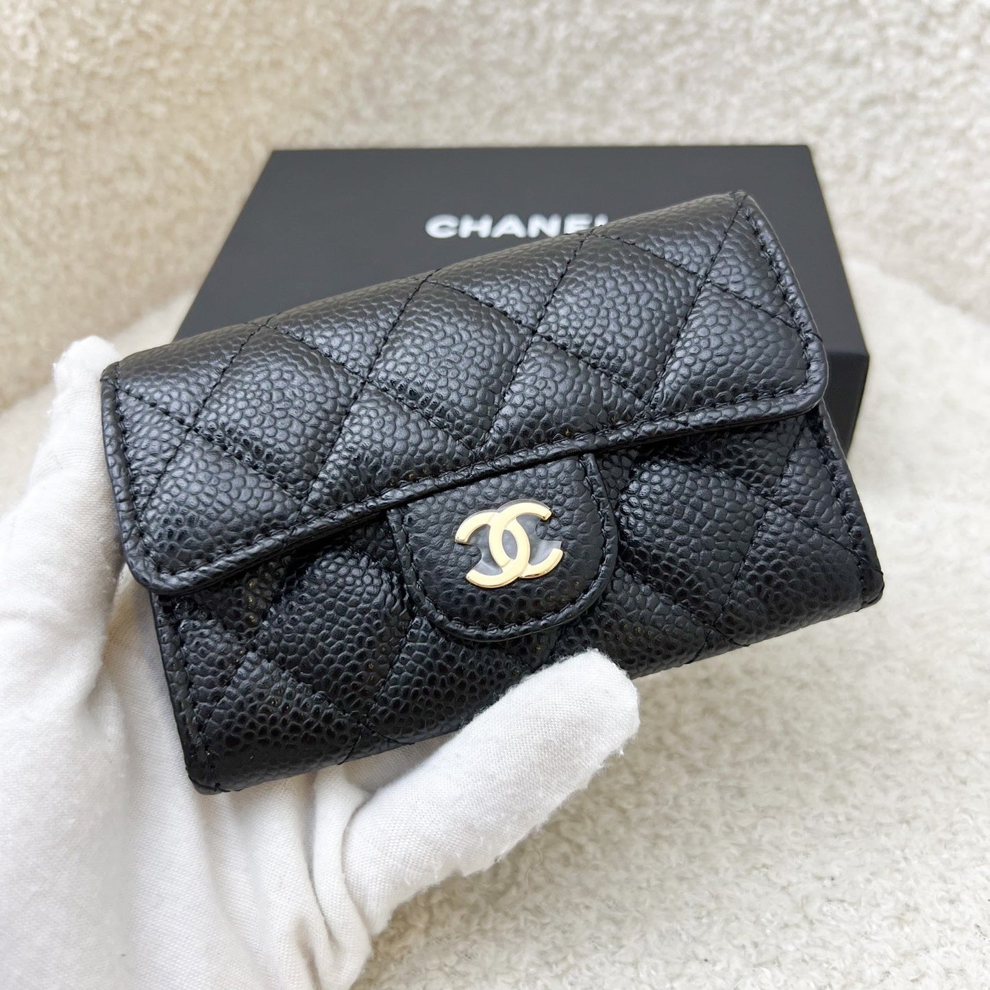 Chanel [brand New] Classic Snap Card Holder in Black Caviar and Ghw ( ) Handbag