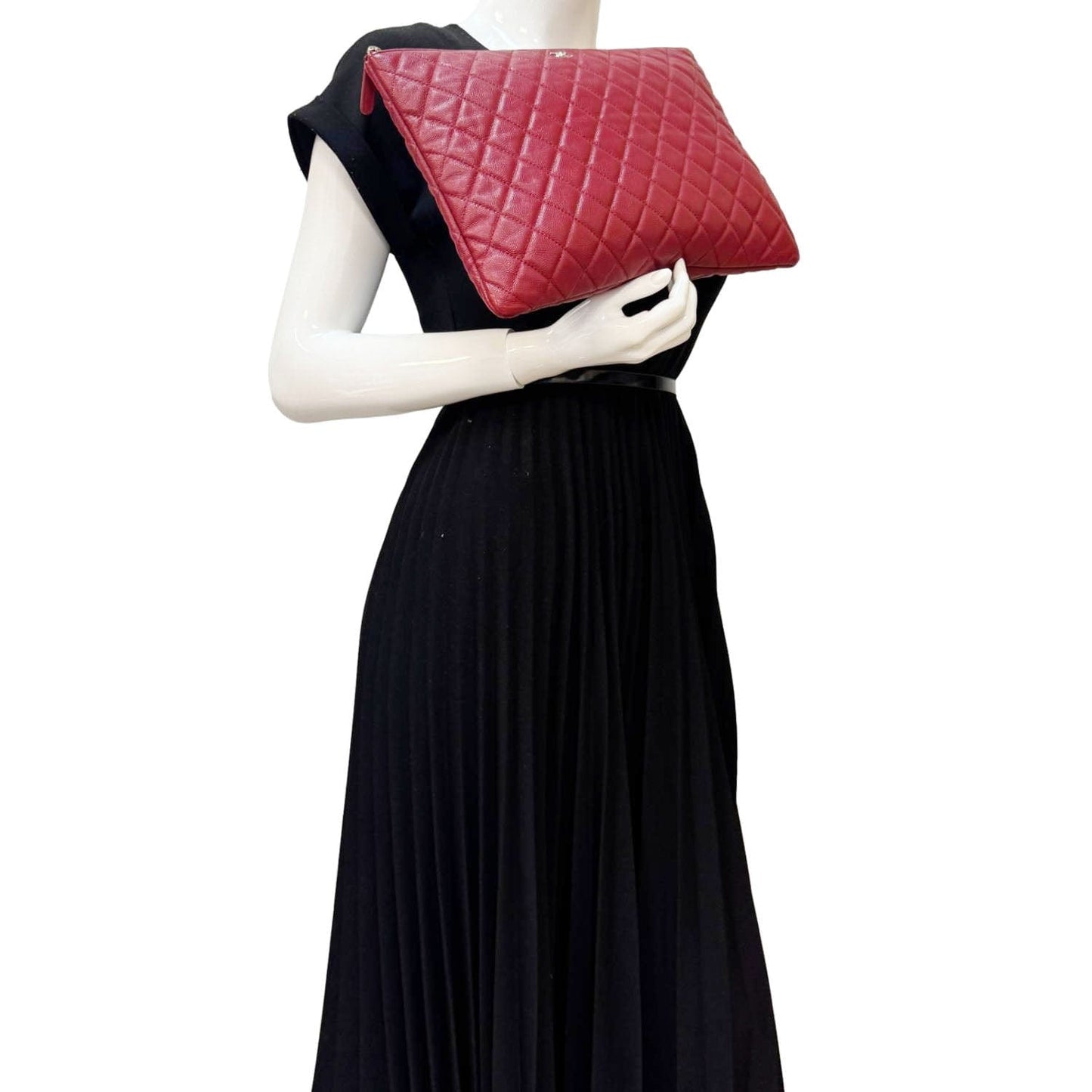 Chanel Quilted Caviar O Cosmetic Red Travel Bag