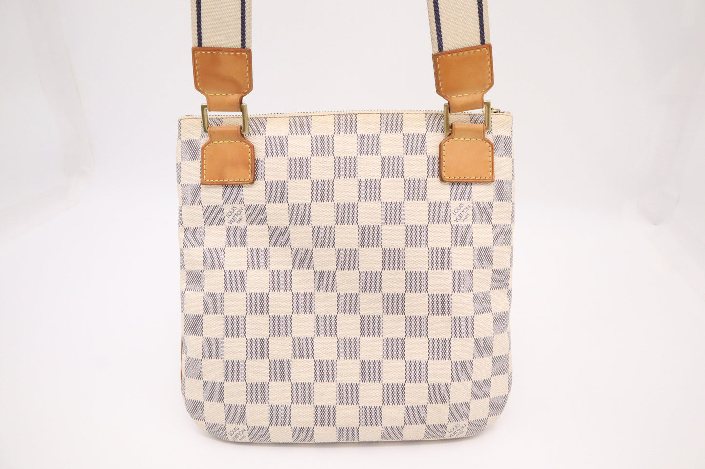 Louis Vuitton Pochette Bosphore Azur Damier Canvas Clutch Bag Azur Canvas