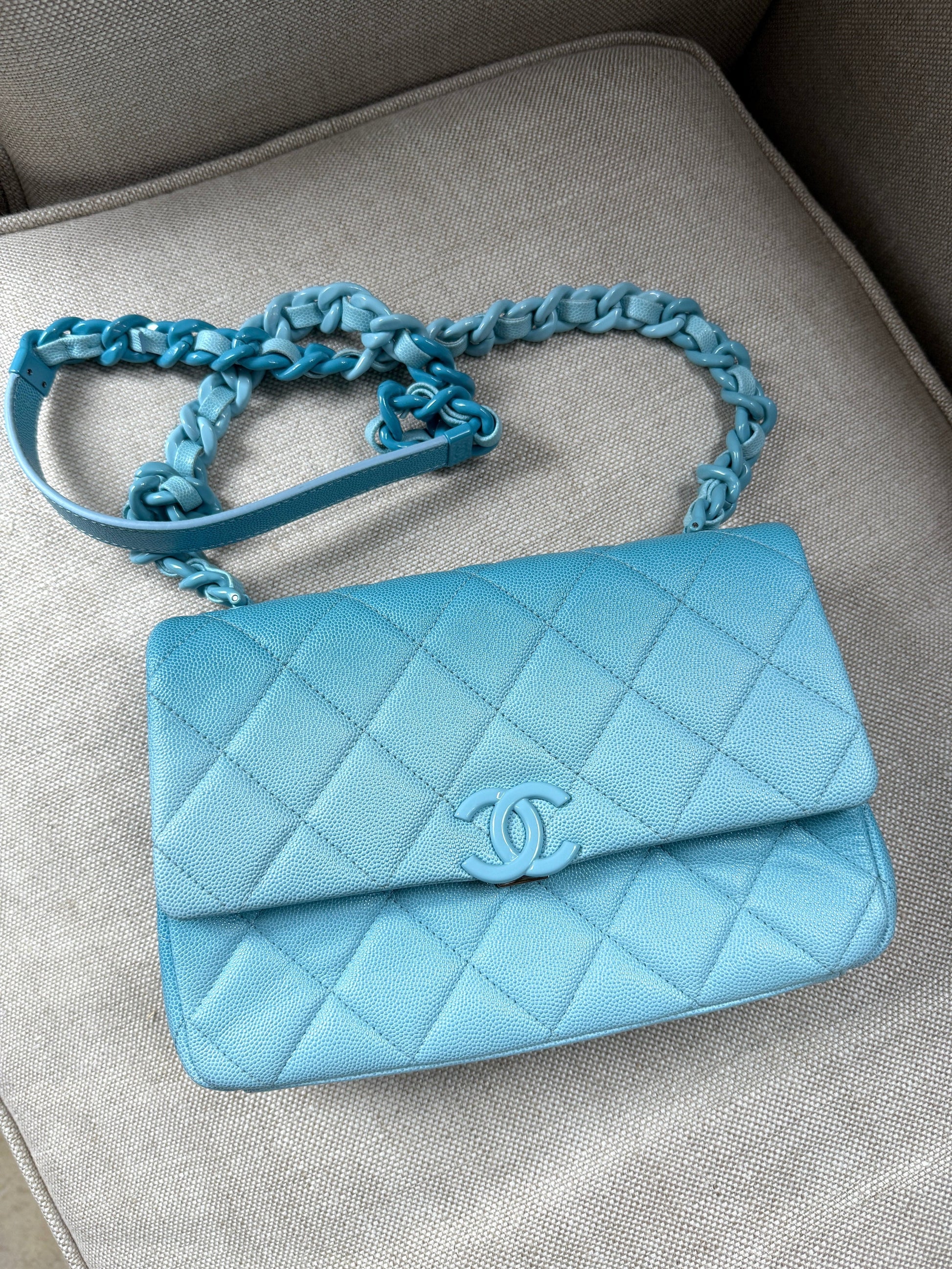 Chanel My Everything Incognito Medium Blue Ombre Shaded Quilted Shiny Caviar Flap Crossbody Bag