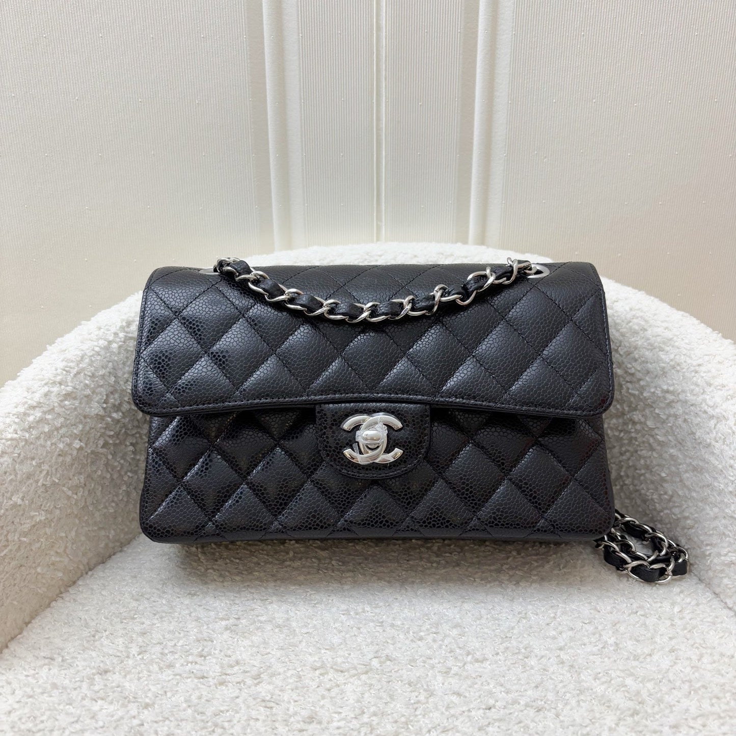 Chanel Small Classic Flap Cf in Black Caviar and Shw ( ) Handbag