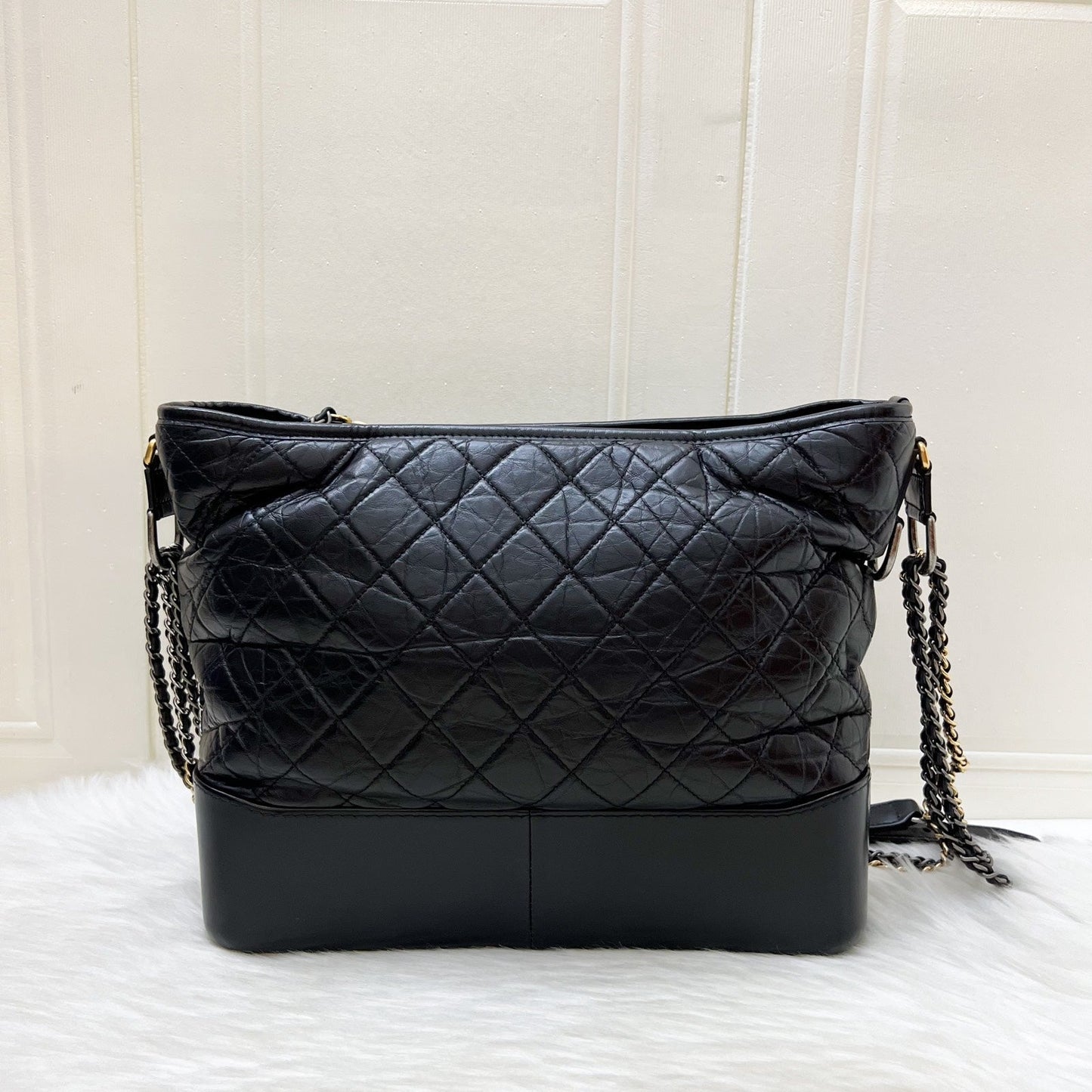 Chanel Large Gabrielle Hobo In Black Distressed Calfskin And 3 Tone Hw 2