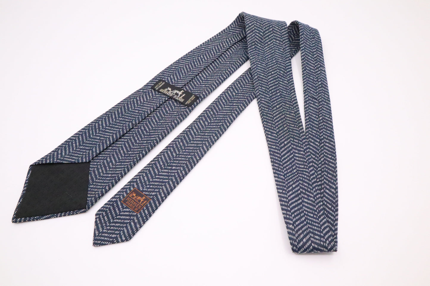 Hermes Necktie In Navy Silk Handbag Travel Bag