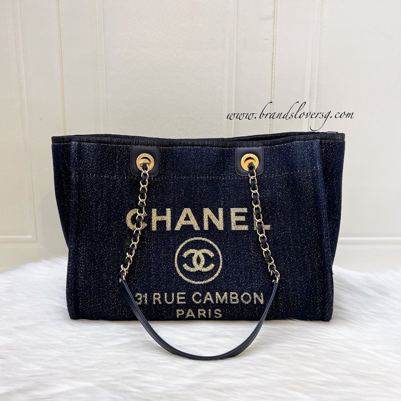 Chanel Deauville Medium Tote In Navy Fabric, Glittery Threading And Lghw