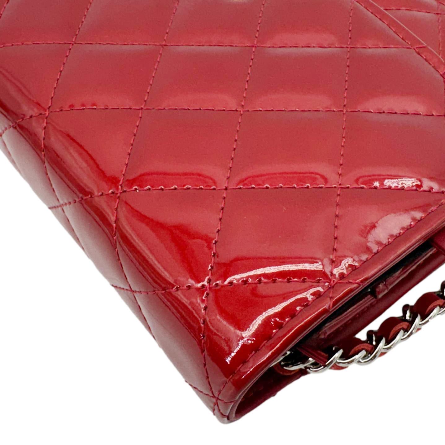 Chanel Brilliant WOC Quilted Patent Leather Red Travel Bag