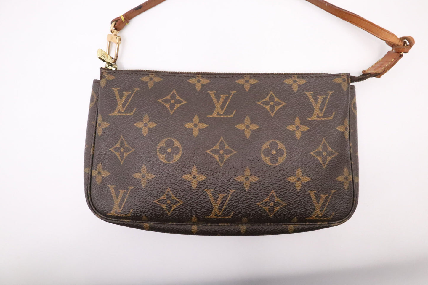 Louis Vuitton Pochette Accessoires Monogram Canvas Clutch Bag Monogram Canvas