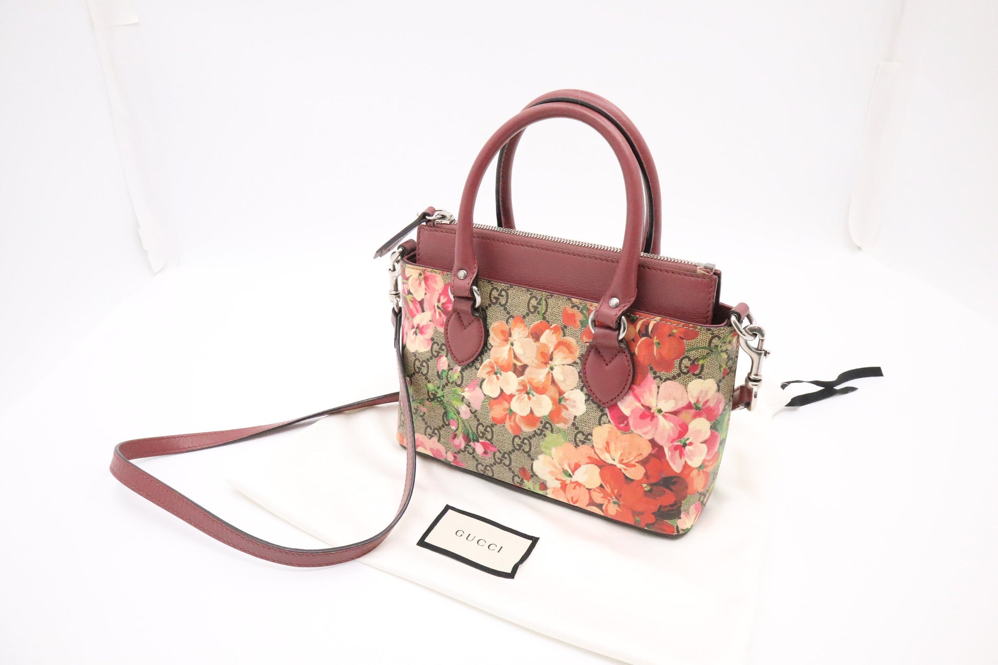 Gucci 2Way Blooms GG Canvas Pink Handbag