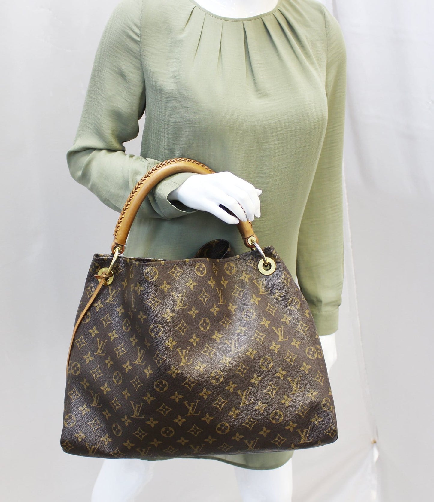 Louis Artsy Mm Tote Handbag Canvas Monogram Shoulder Bag