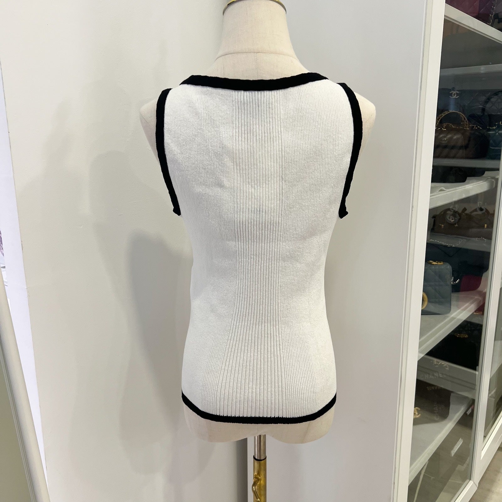 Chanel 25S Tank Top in Black and White Cotton and Polyamide ( ) Handbag
