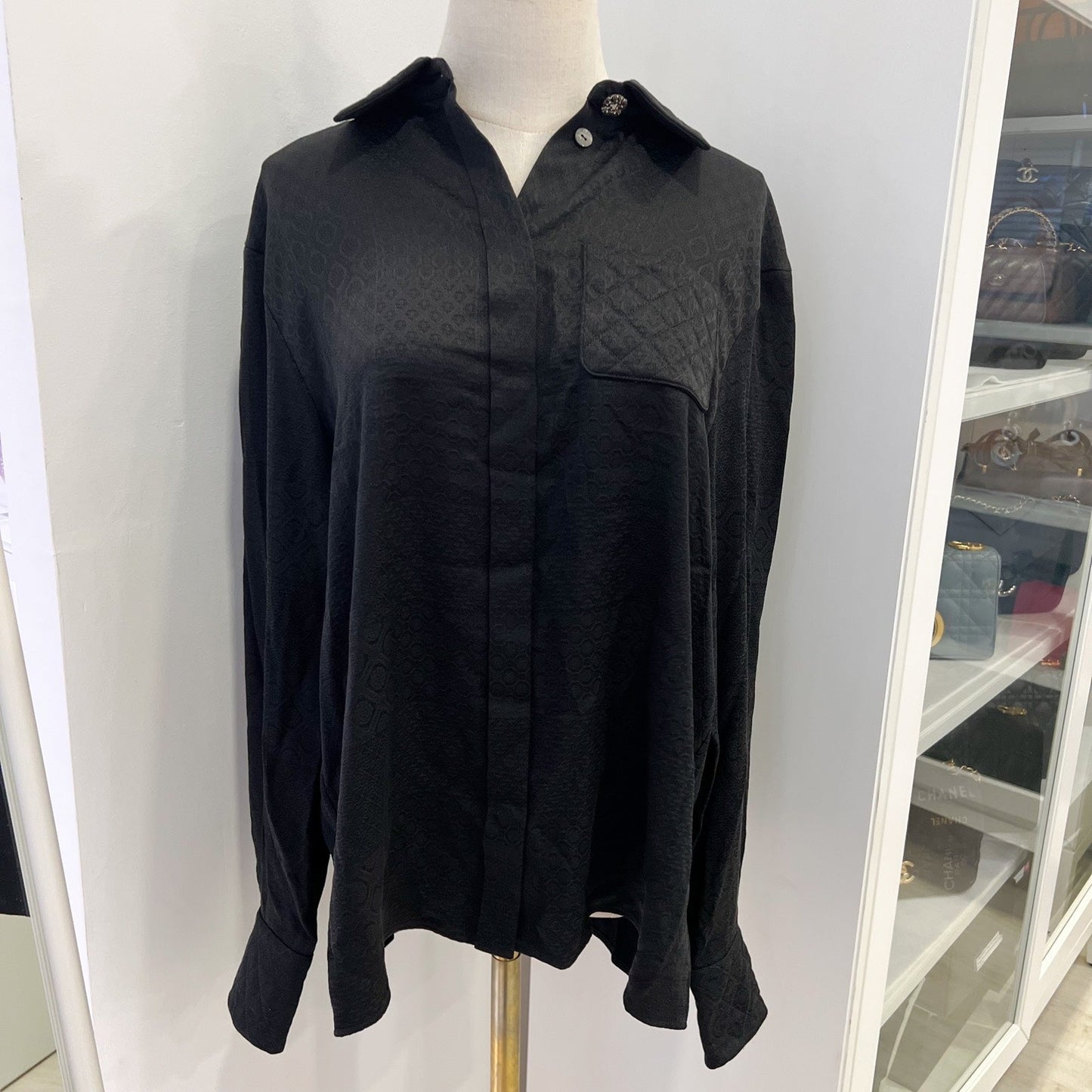 Chanel 25A Shirt In Black 100% Silk Sz 38 (model: P79880)