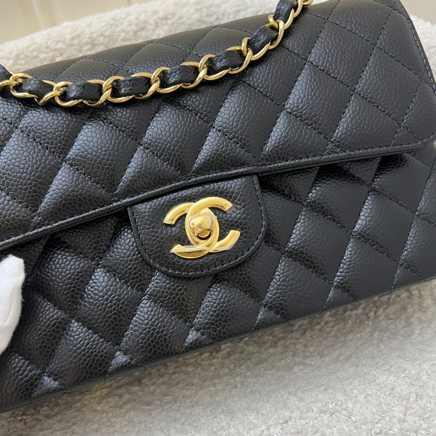Chanel Small Classic Flap Cf in Black Caviar and Ghw ( ) Handbag