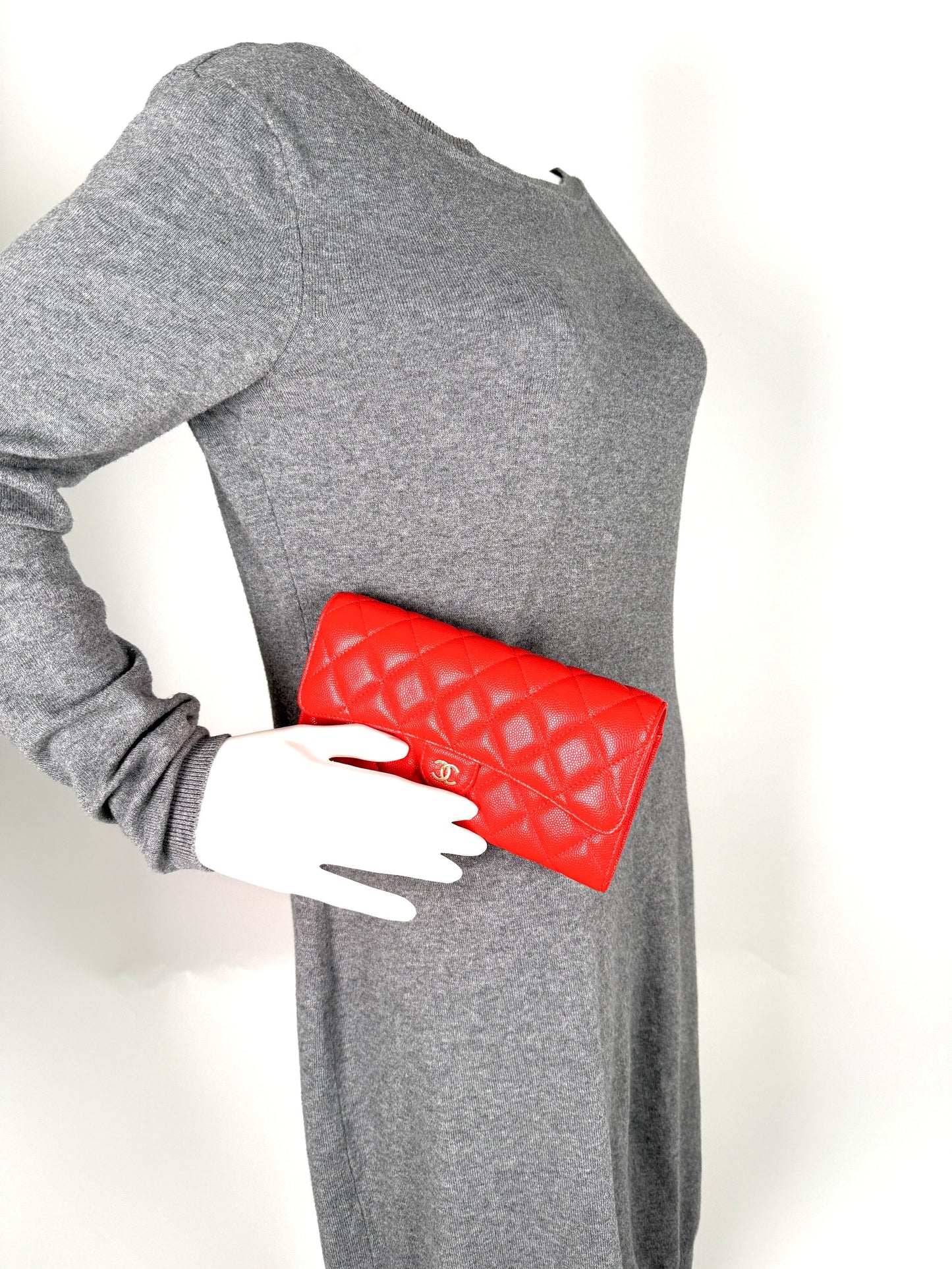 Chanel Red Quilted Caviar Flap CC Long Gusset Continental Wallet Handbag