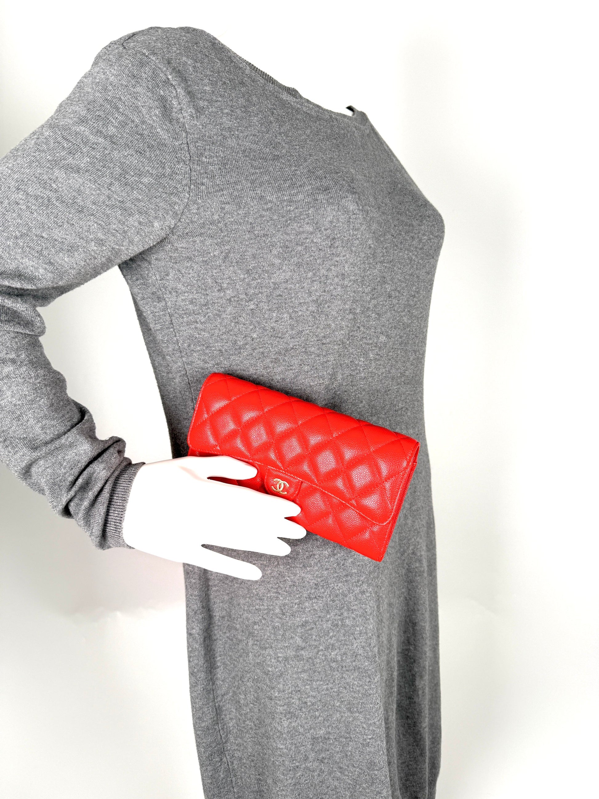 Chanel Red Quilted Caviar Flap CC Long Gusset Continental Wallet Handbag