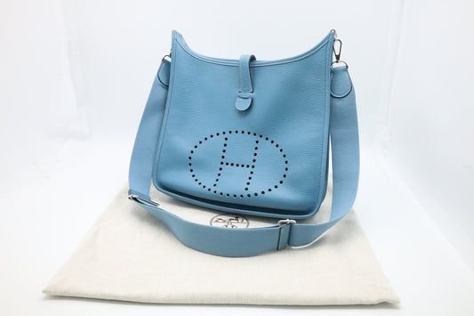 Hermes Evelyne Iii In Handbag Leather Blue Travel Bag