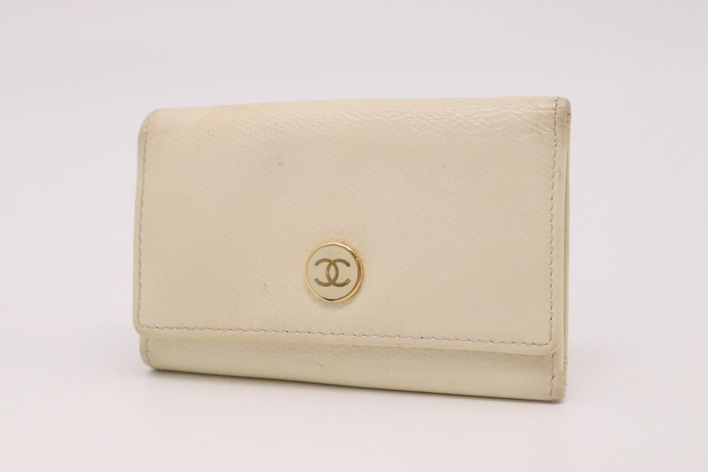 Chanel 6 Cream Leather Wallet Case