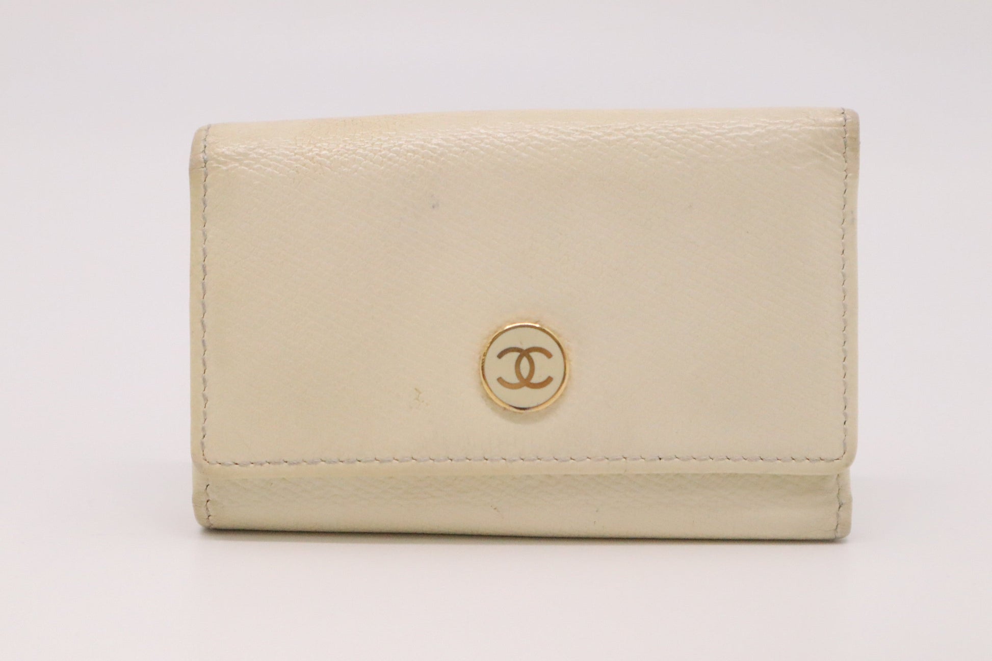 Chanel 6 Cream Leather Wallet Case