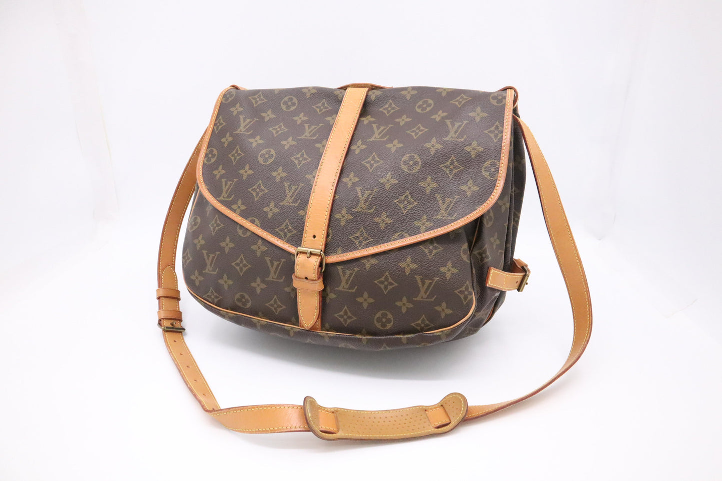 Louis Vuitton Saumur 35 Monogram Canvas Handbag