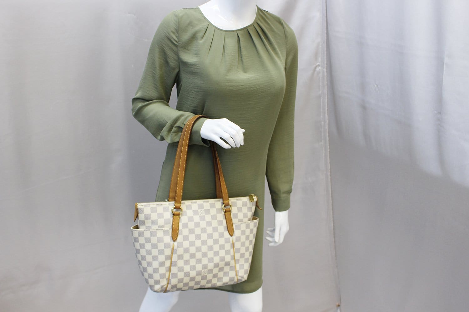 Louis Vuitton Damier Azur Totally Pm Shoulder Handbag Brown Shoulder Bag