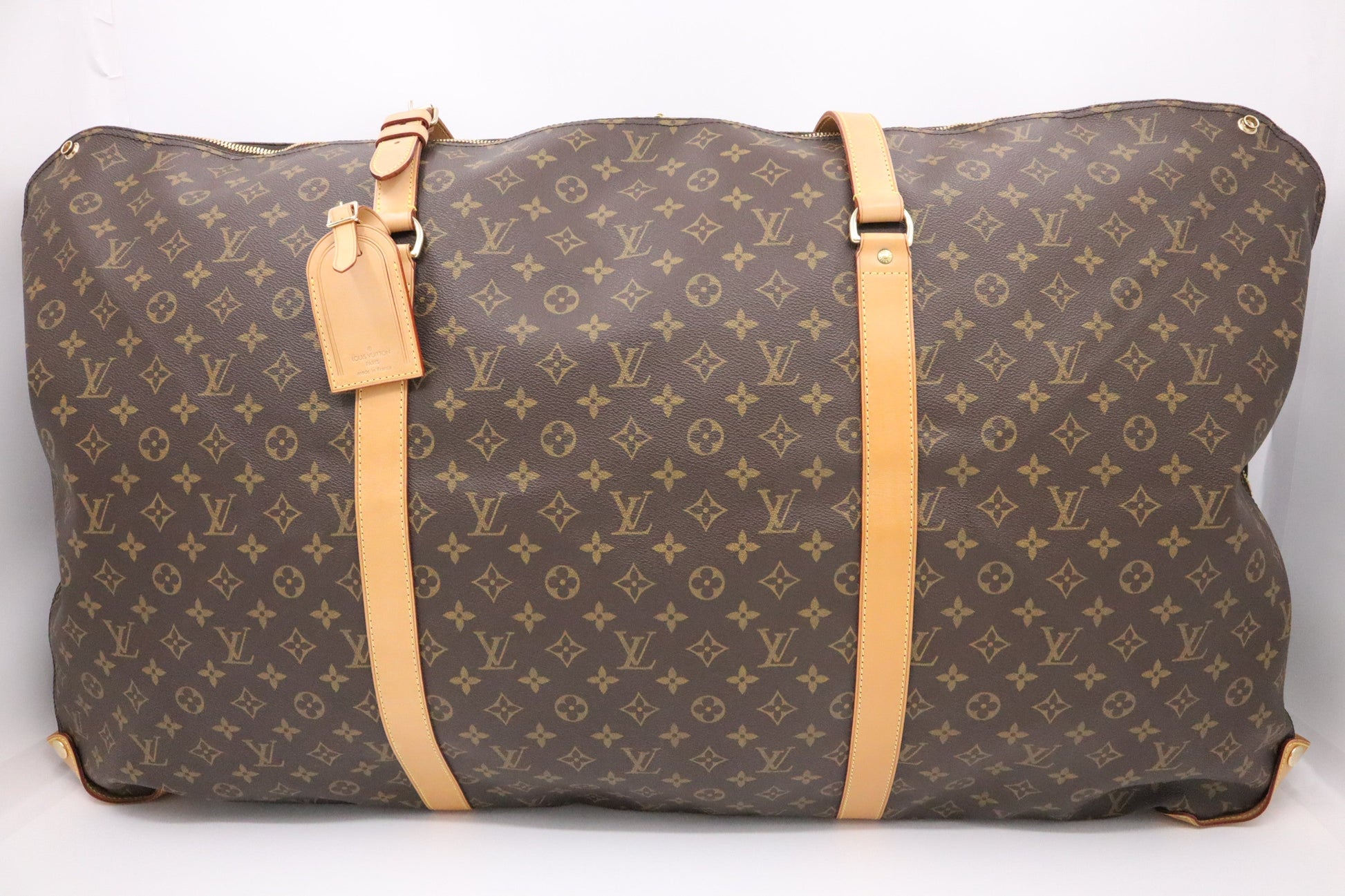 Louis Vuitton Kabul Monogram Canvas Handbag