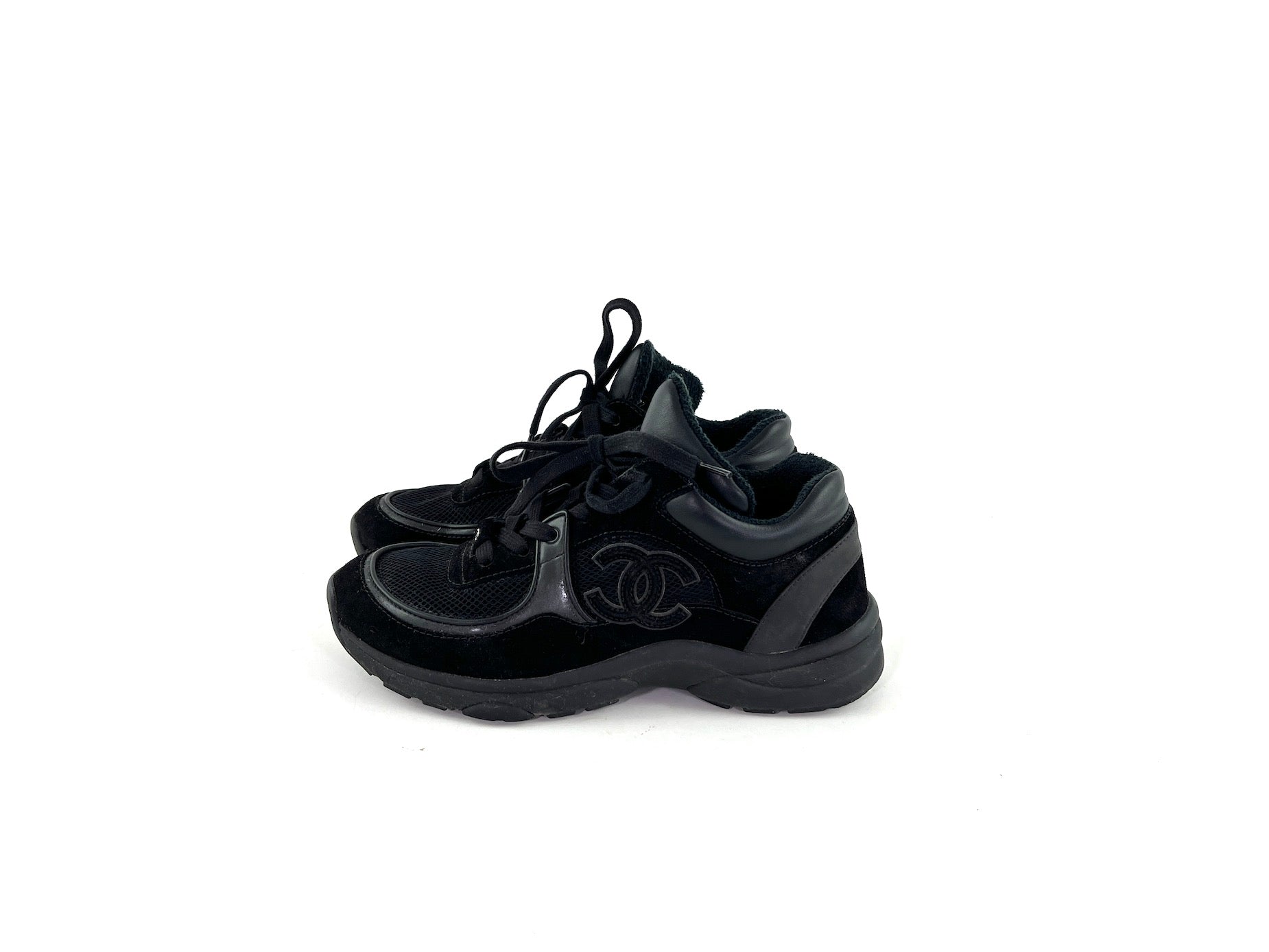 Chanel Black Interlocking Cc Logo Sneakers 39 8