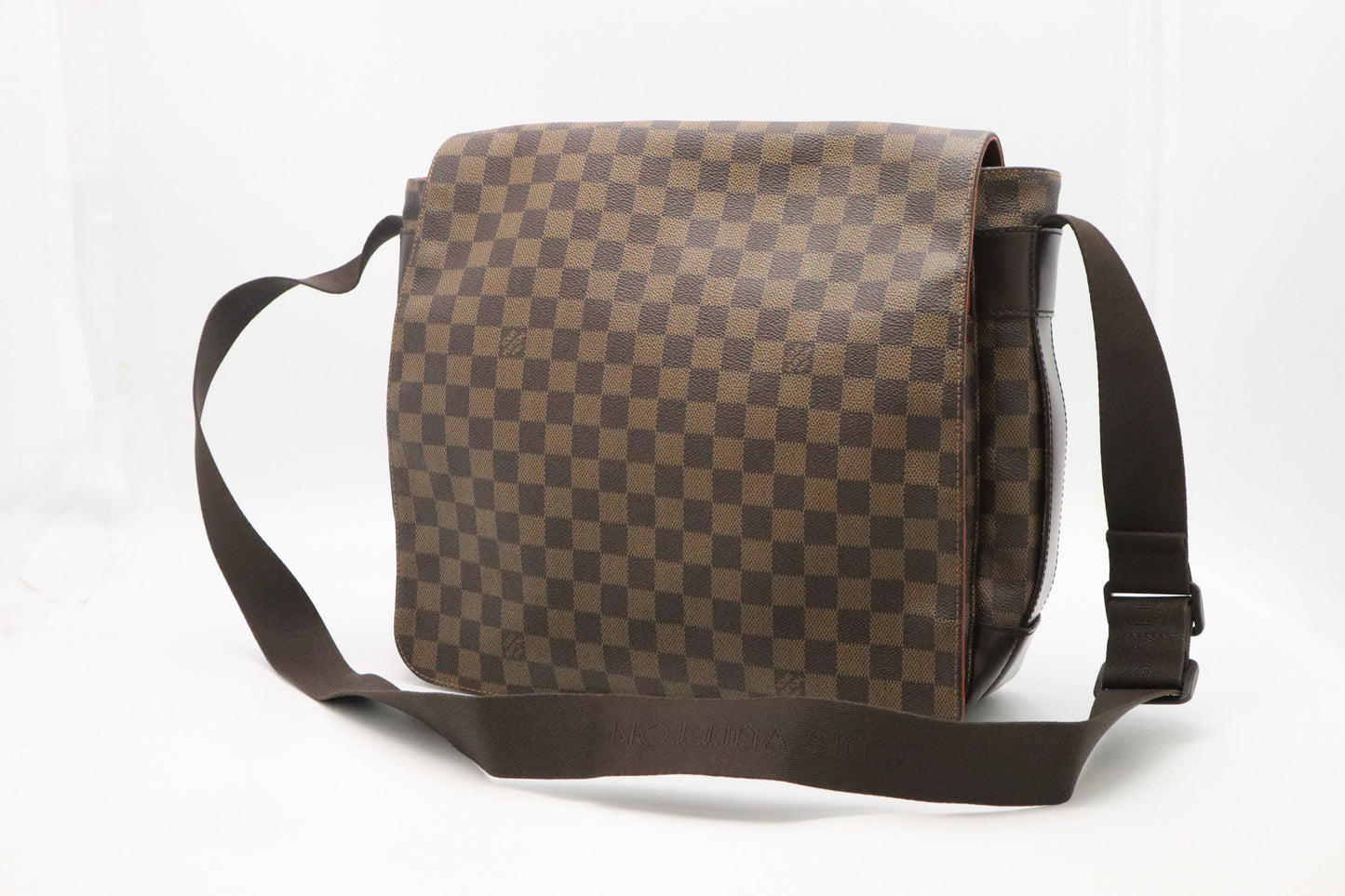 Louis Vuitton Bastille MM Messenger Ebene Damier Canvas Crossbody Bag