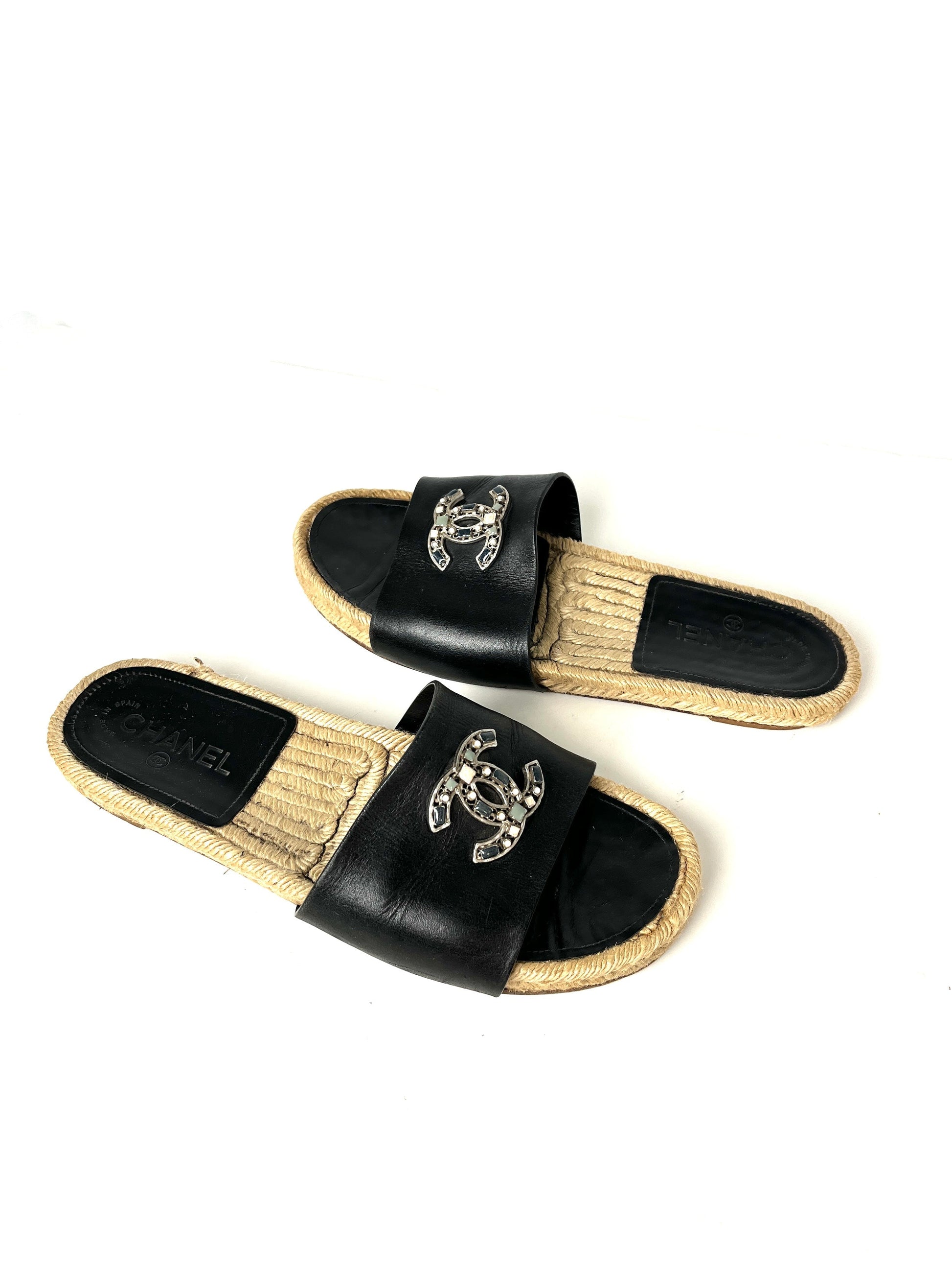 Chanel 2017 Espadrille Black CC Logo Leather Slip on Slides Sandals 41 10.5 for Women
