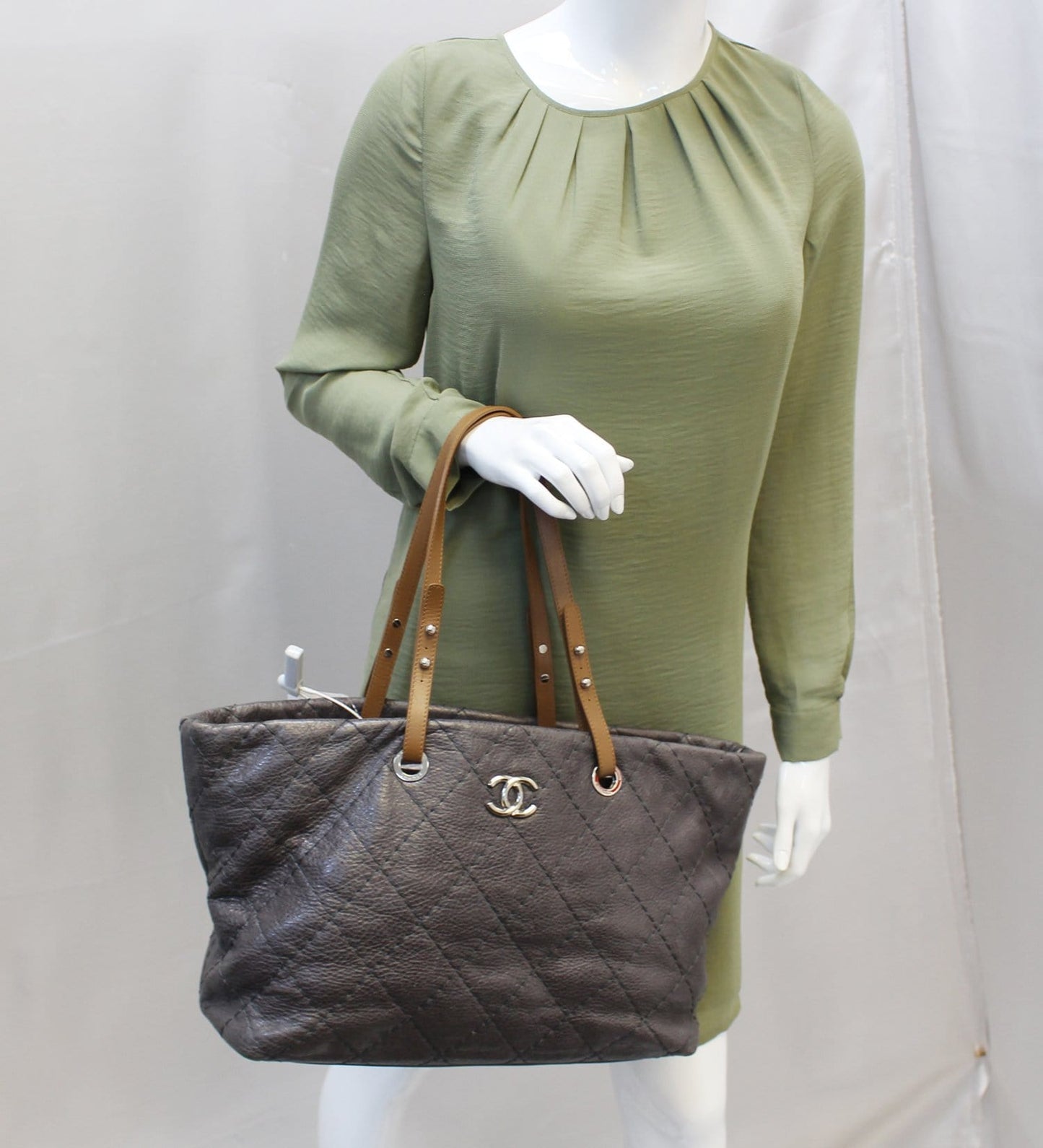Chanel Dark Glazed On The Road Tote Bag Leather Brown Shoulder Bag