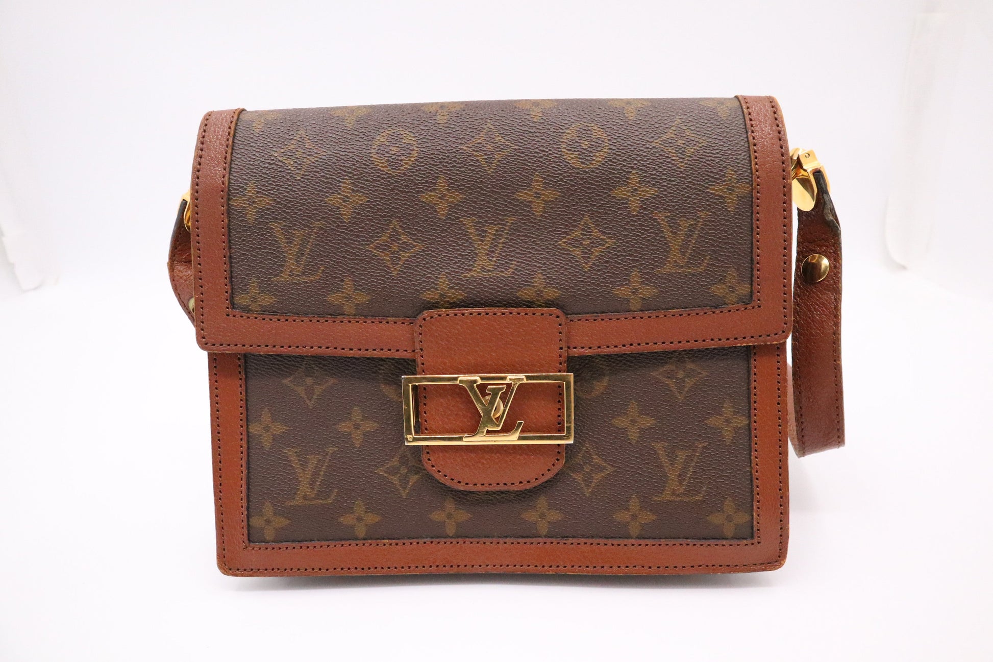 Louis Vuitton Sac Dauphine Monogram Canvas Handbag Monogram Canvas