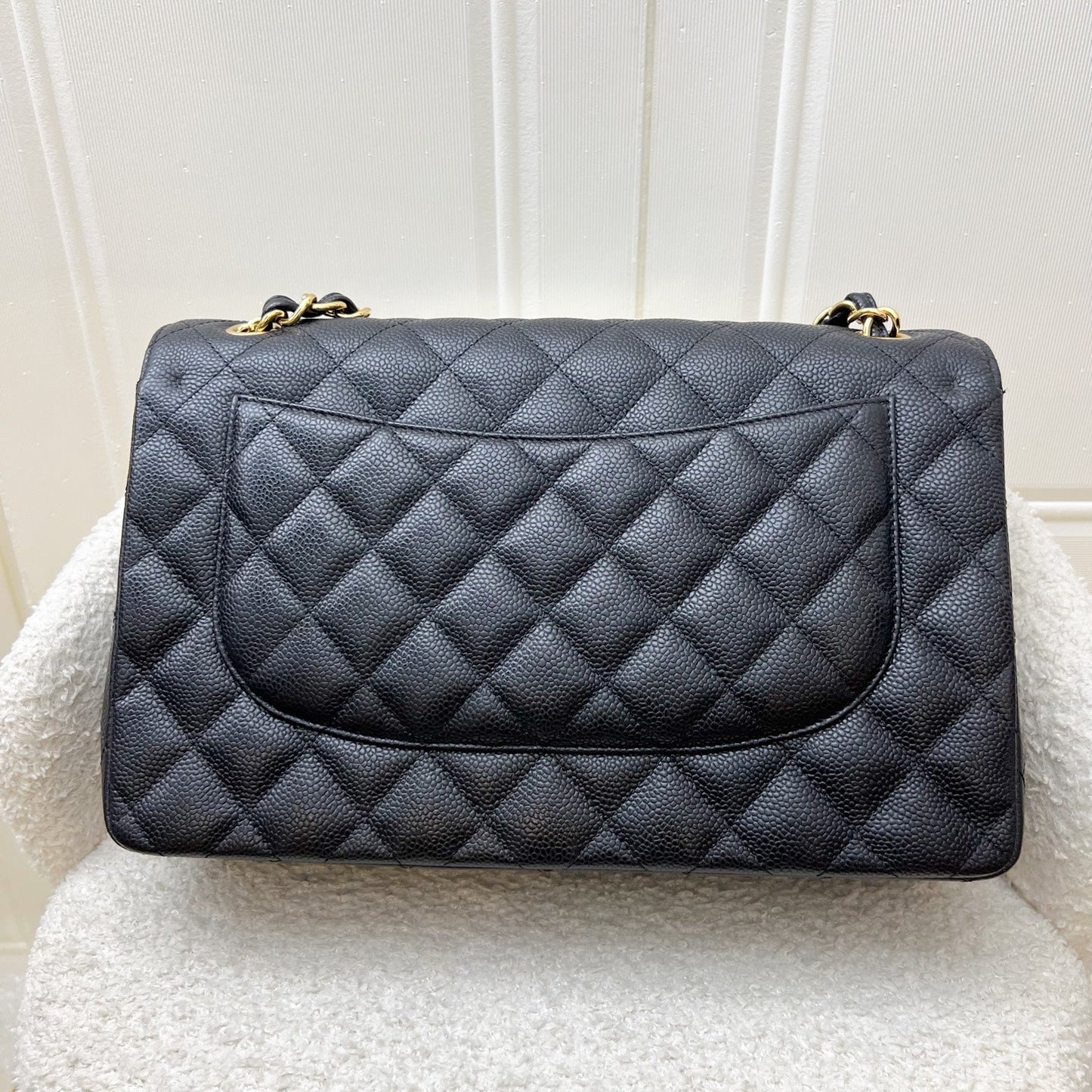 Chanel Jumbo Classic Flap Df in Black Caviar and Ghw Handbag