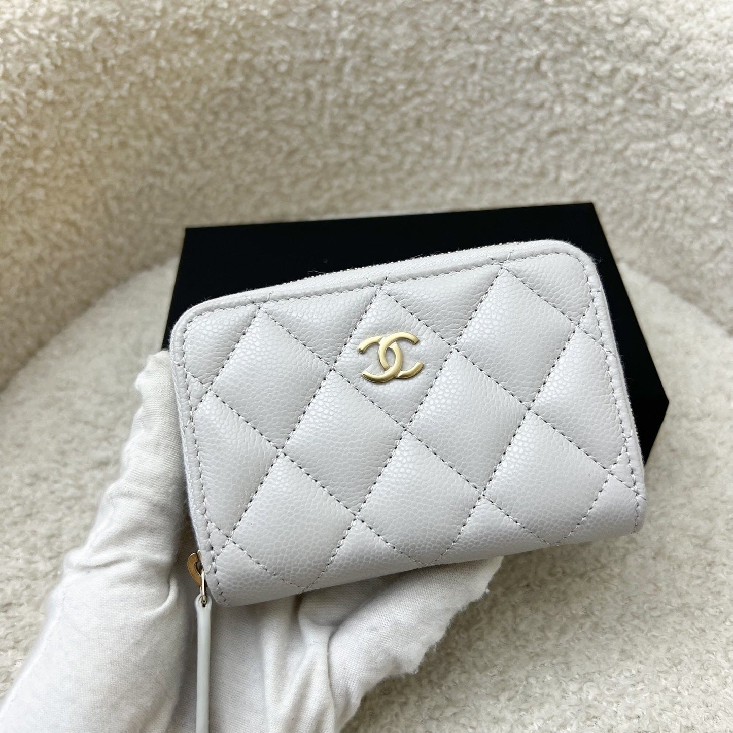 Chanel Classic Zippy Card Holder in Light Grey Caviar and LGHW